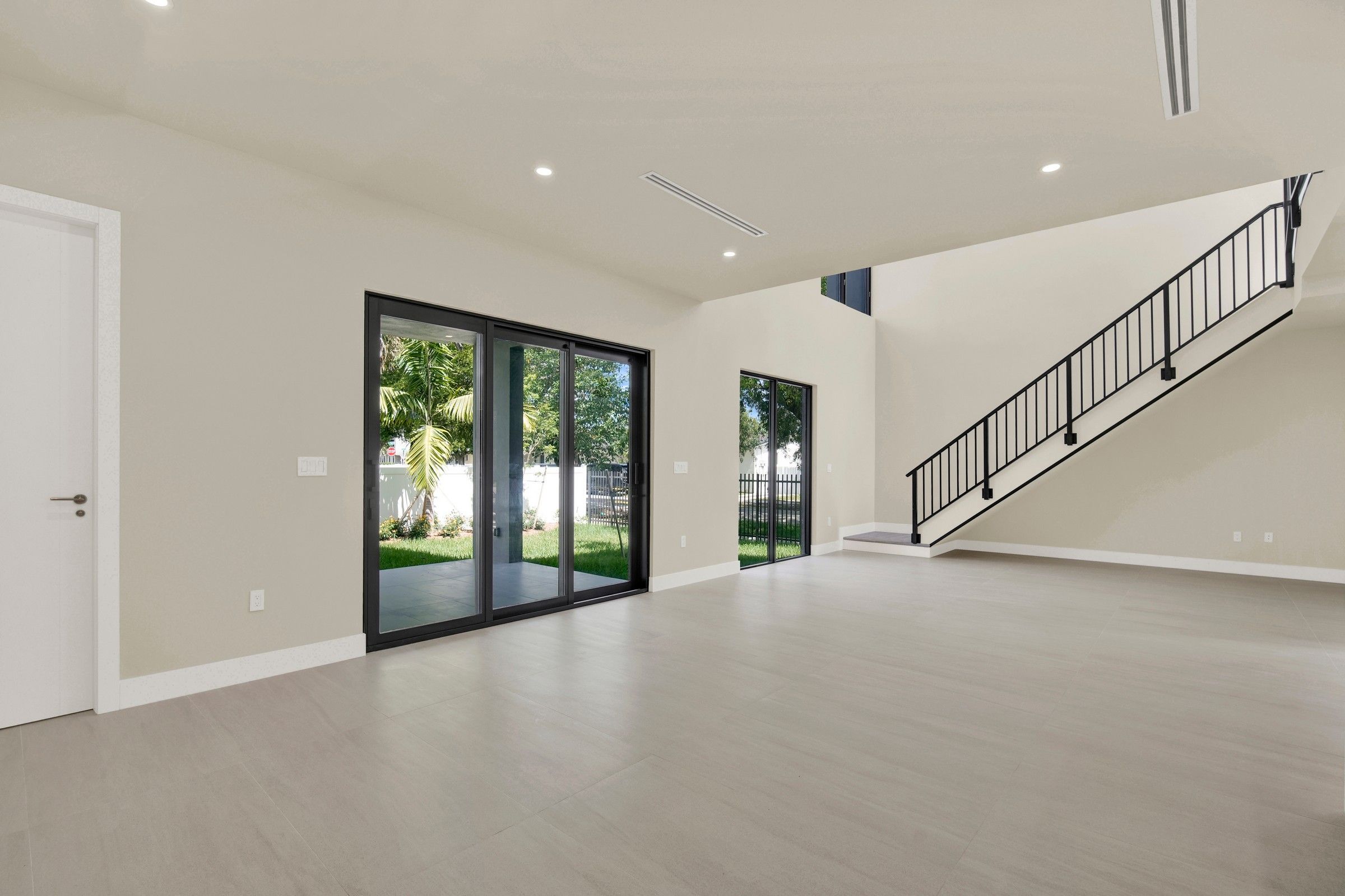 3437 SW 29th Street Miami FL 33133