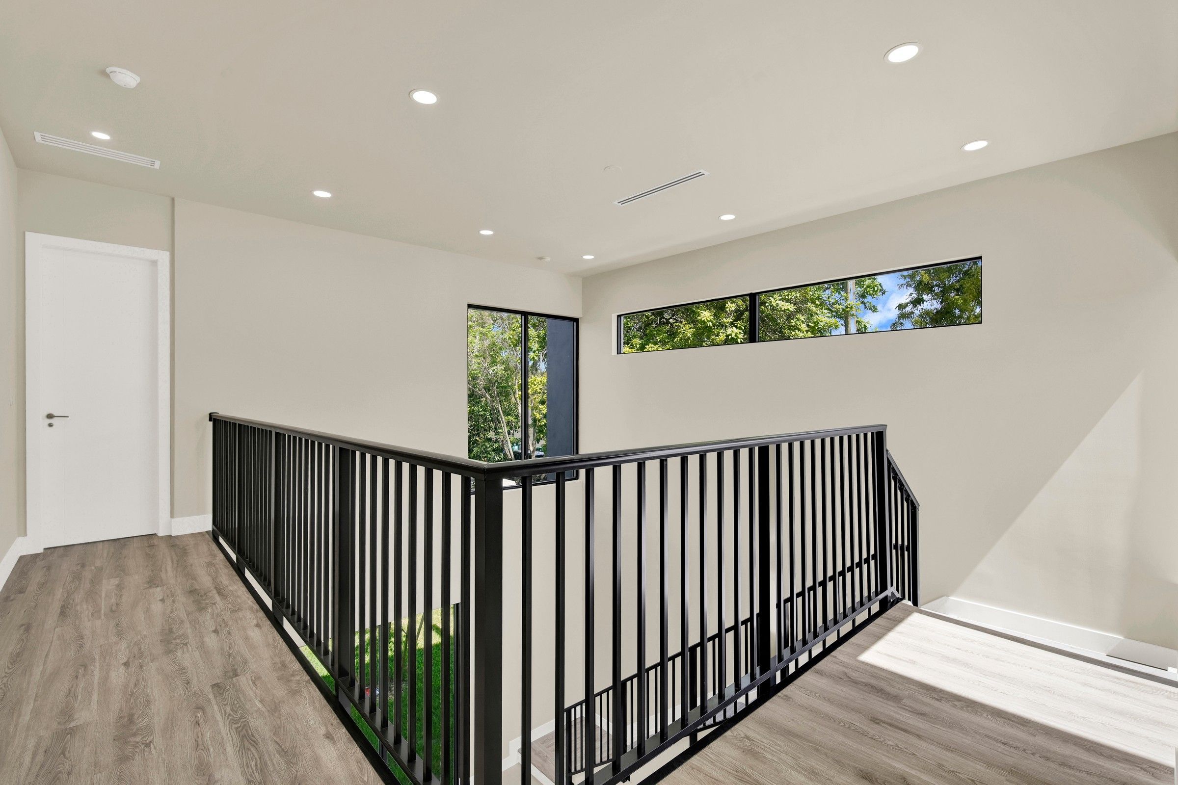 3437 SW 29th Street Miami FL 33133