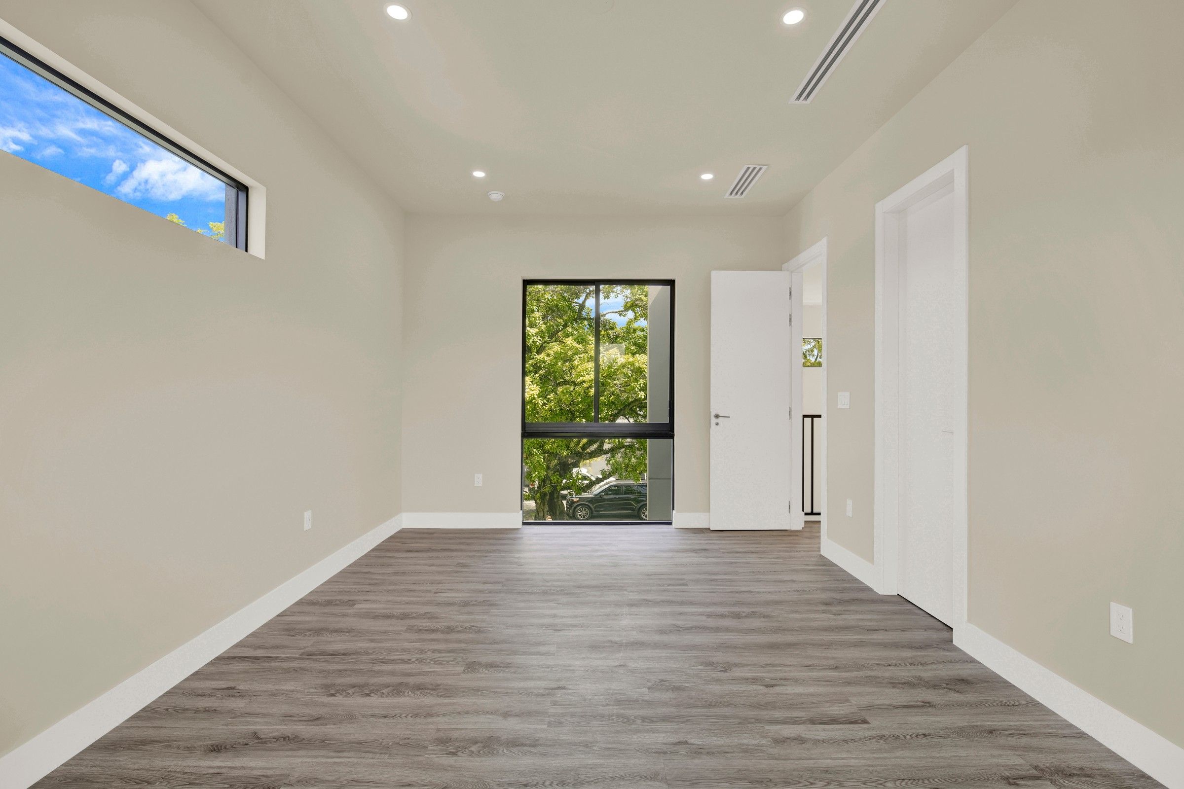 3437 SW 29th Street Miami FL 33133