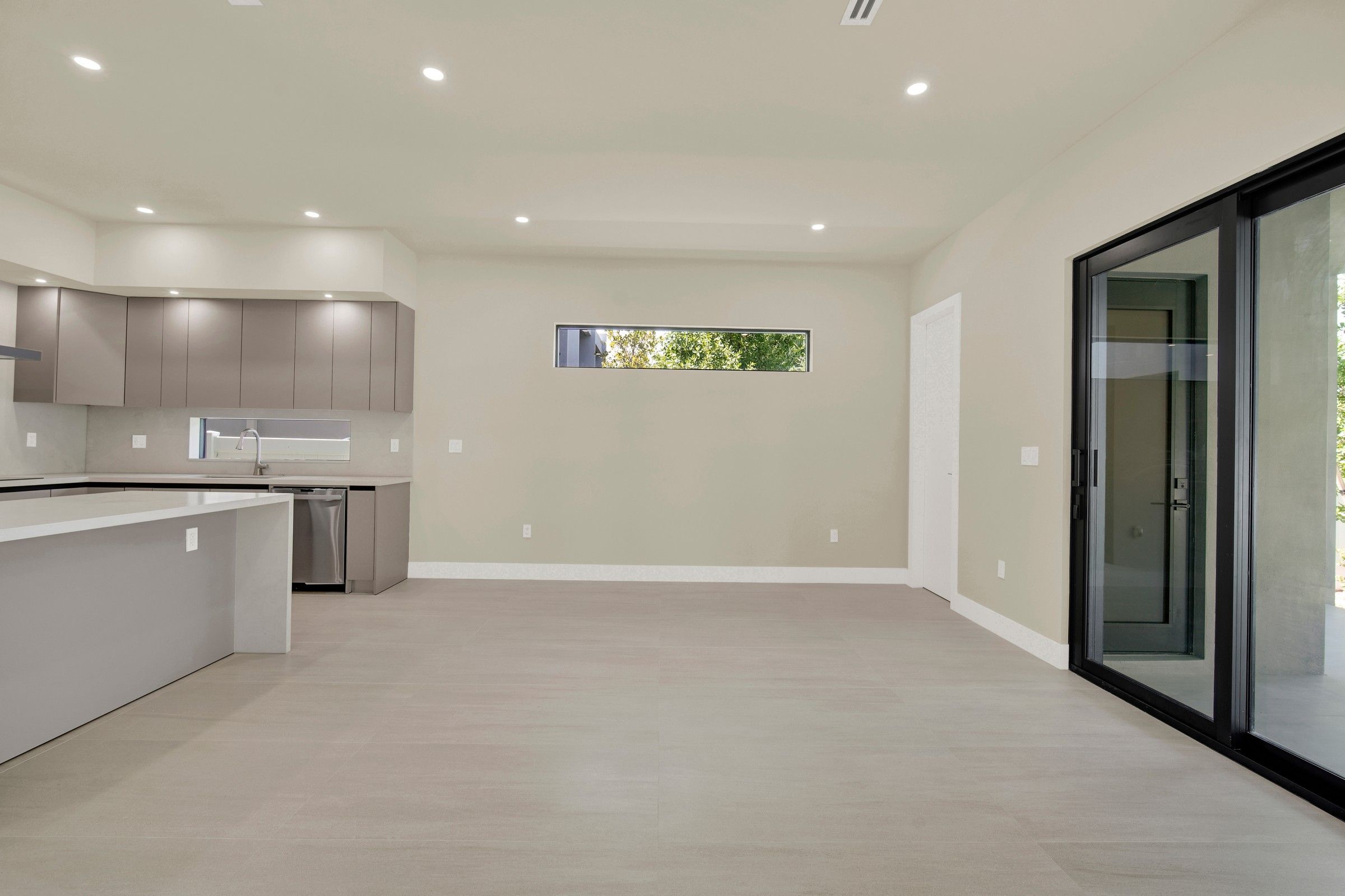 3437 SW 29th Street Miami FL 33133