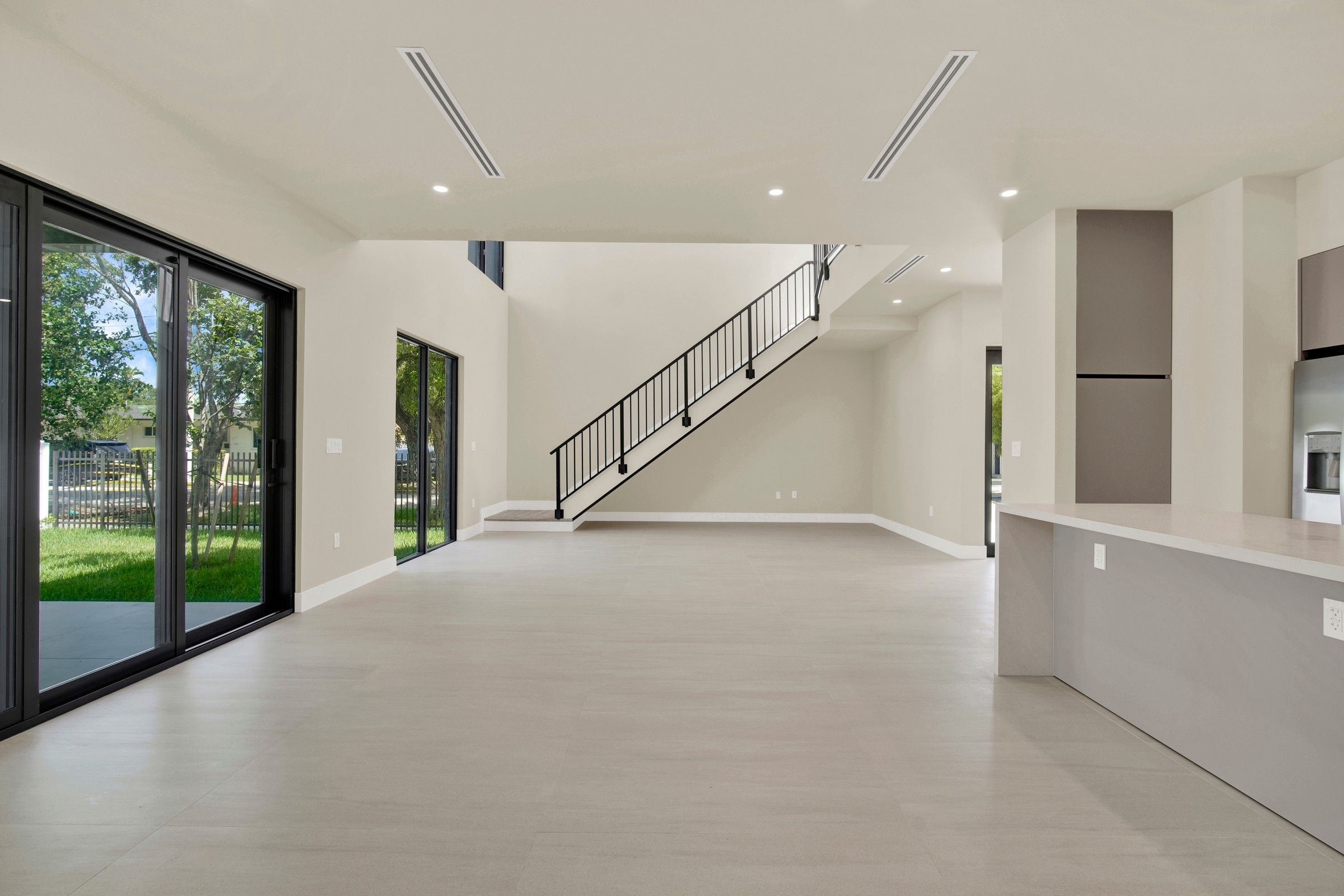 3437 SW 29th Street Miami FL 33133