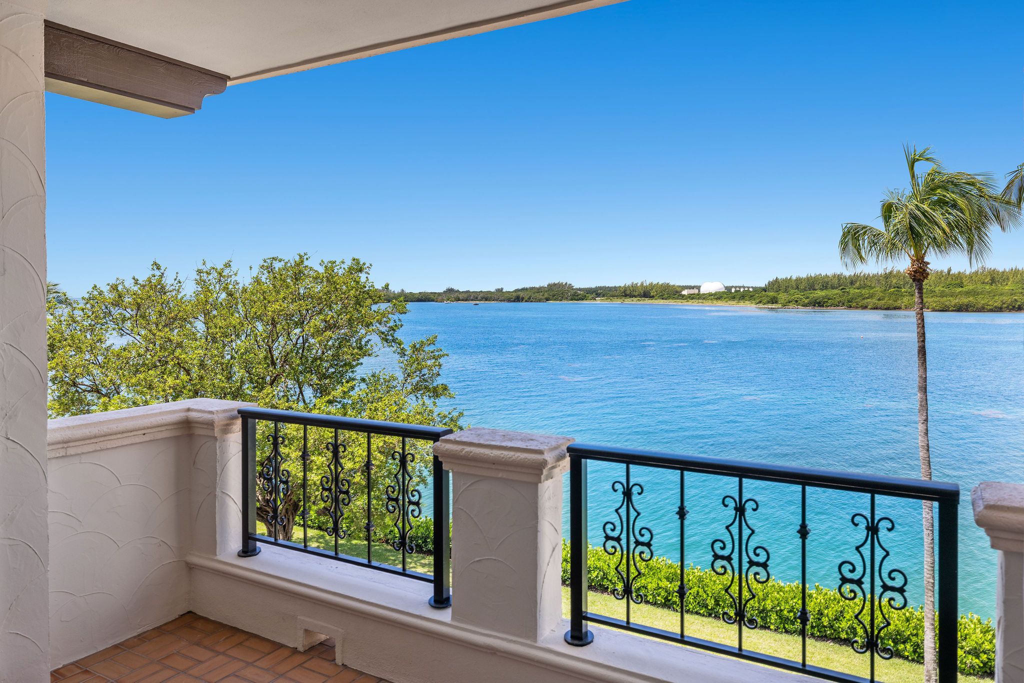 2432 Fisher Island Drive Miami Beach FL 33109