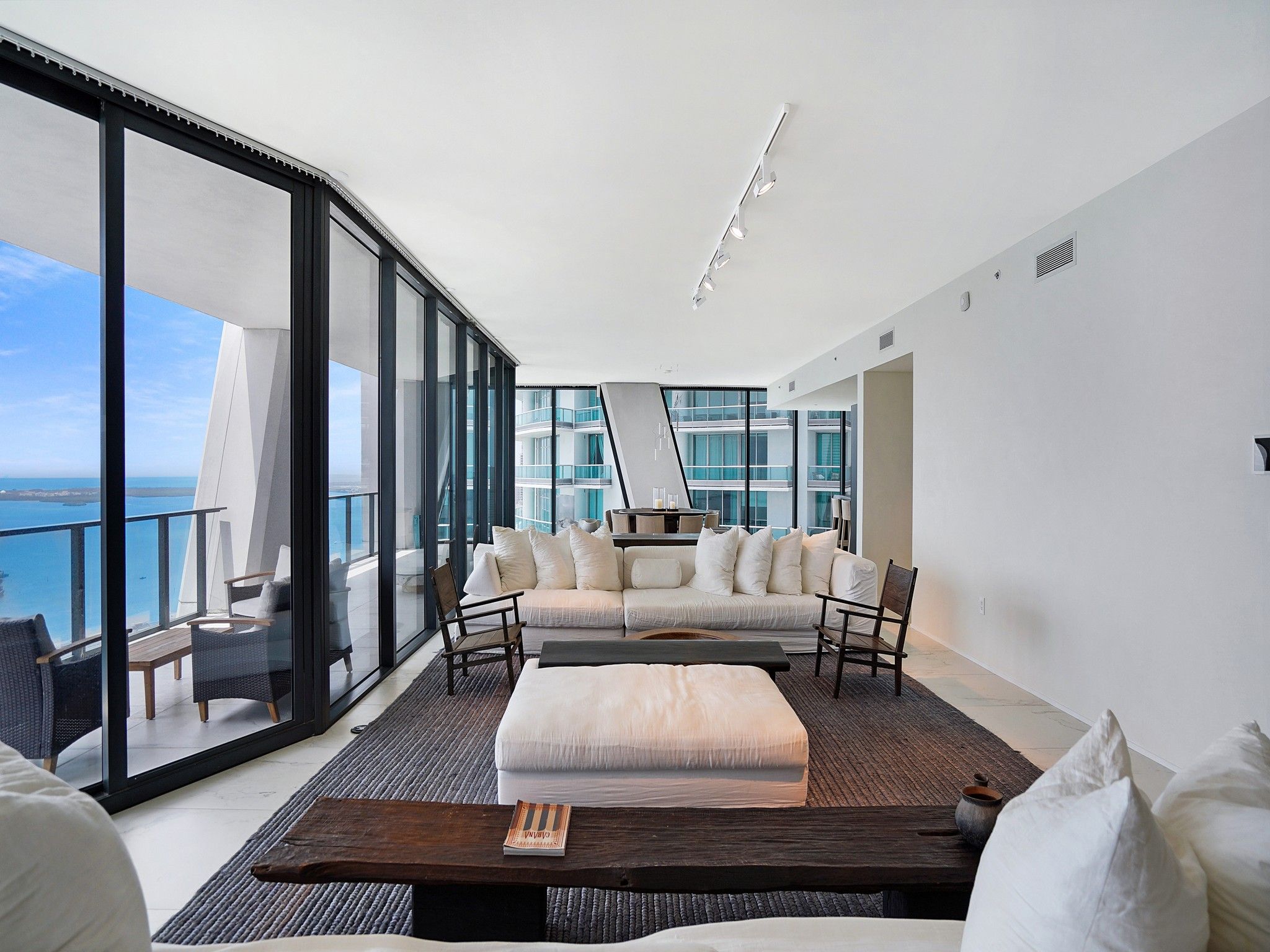1000 Biscayne Boulevard Miami FL 33132