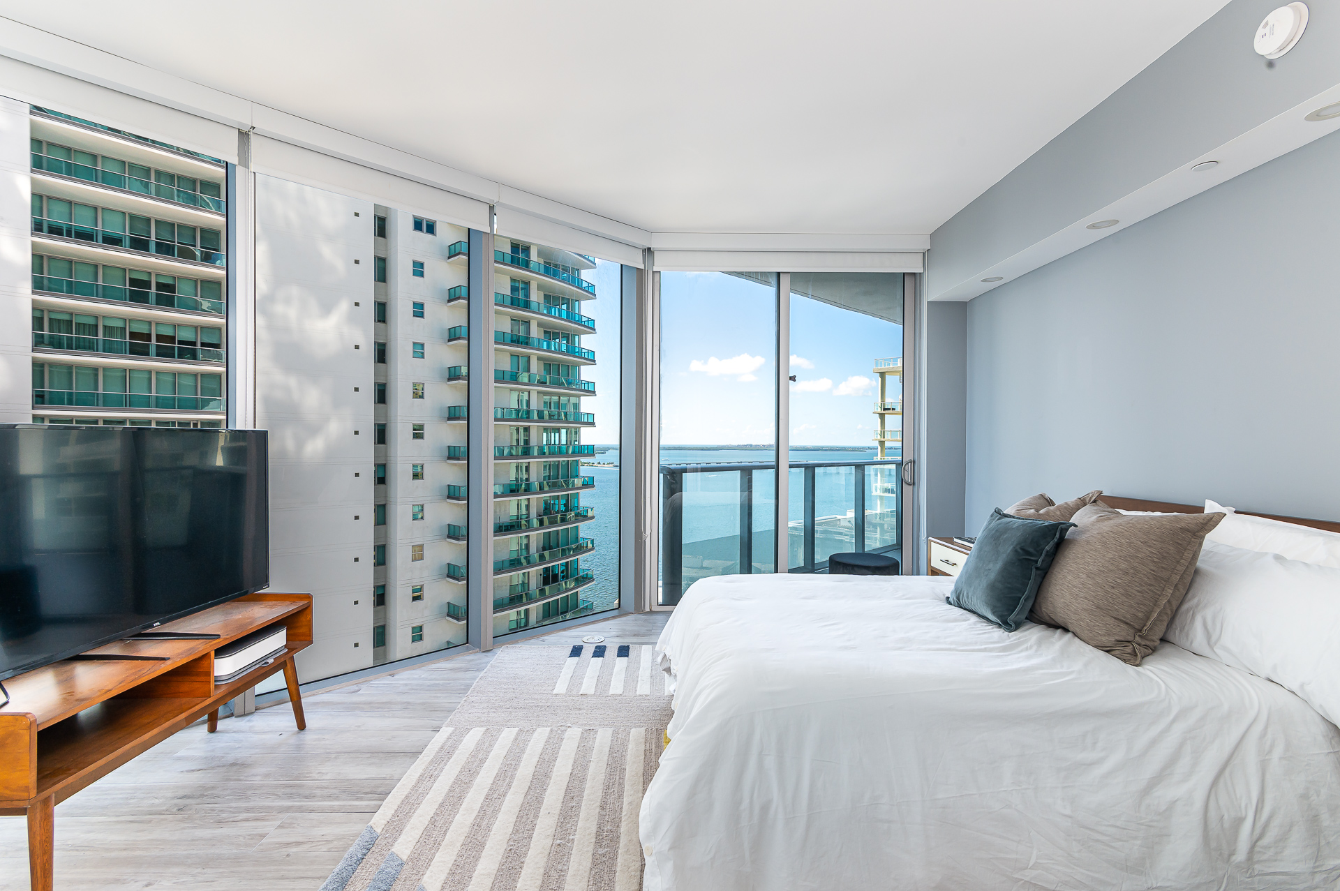 1300 Brickell Bay Drive Miami FL 33131