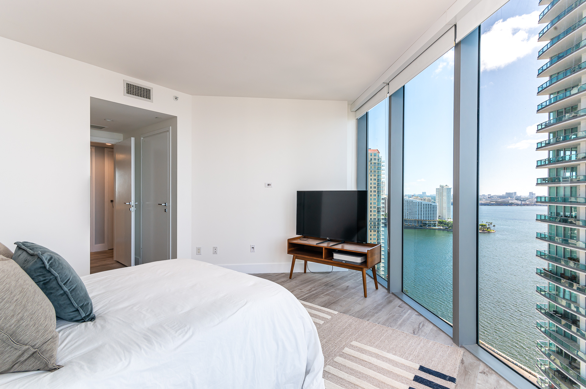 1300 Brickell Bay Drive Miami FL 33131