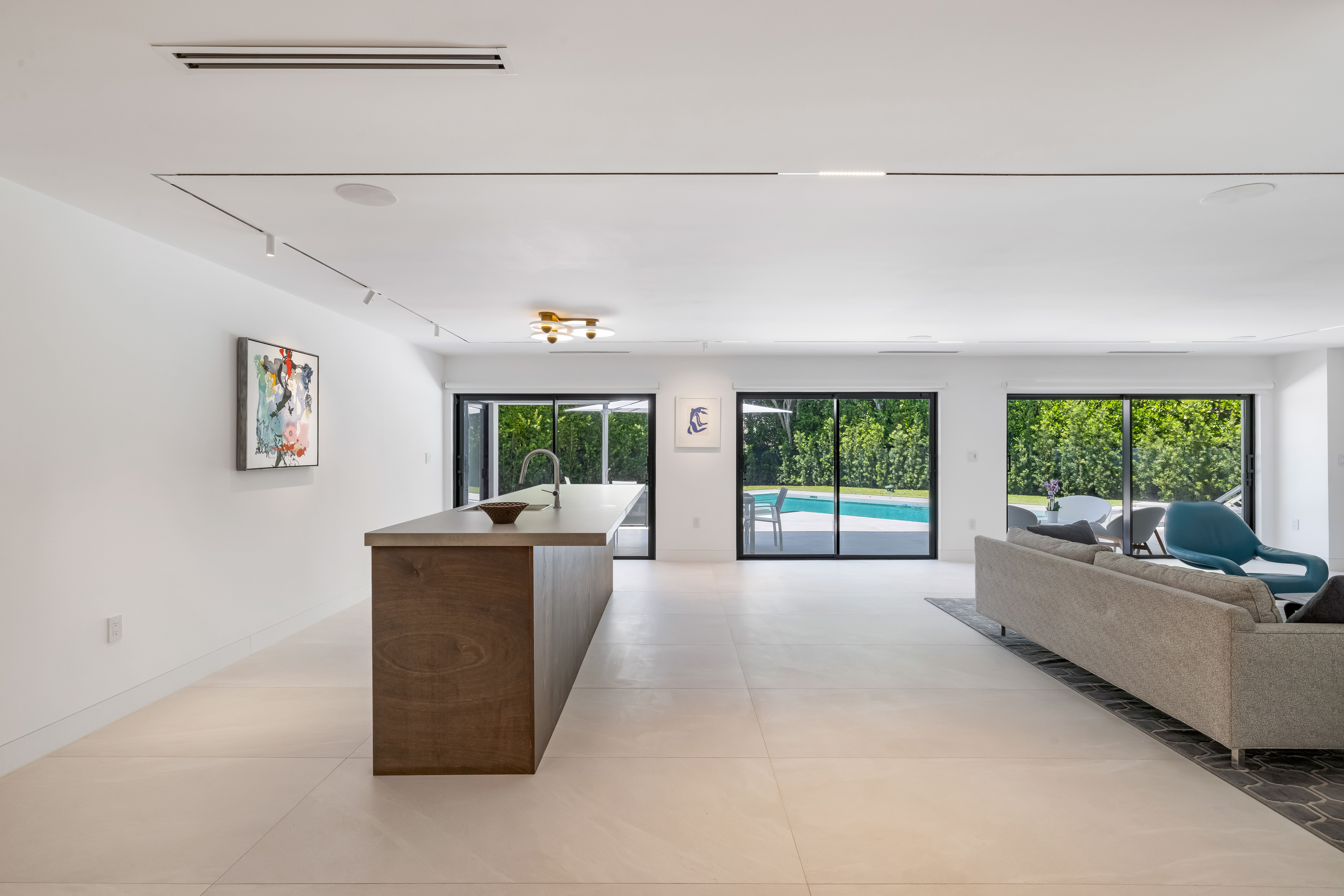 7180 E Lago Drive Coral Gables FL 33143