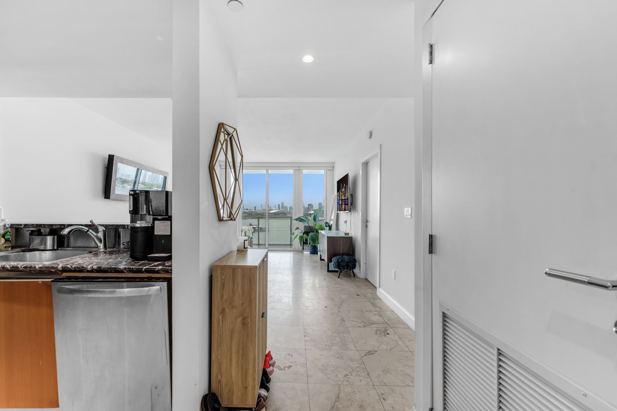 520 West Avenue Miami Beach FL 33139