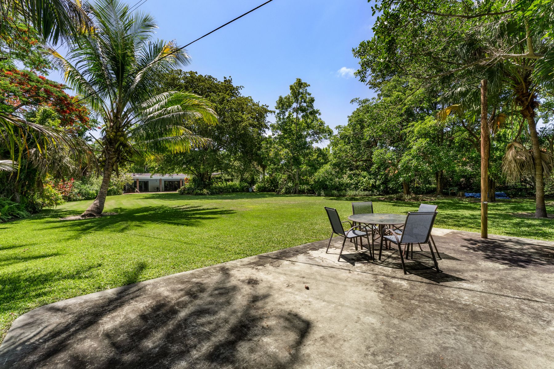 11100 SW 67th Avenue Pinecrest FL 33156