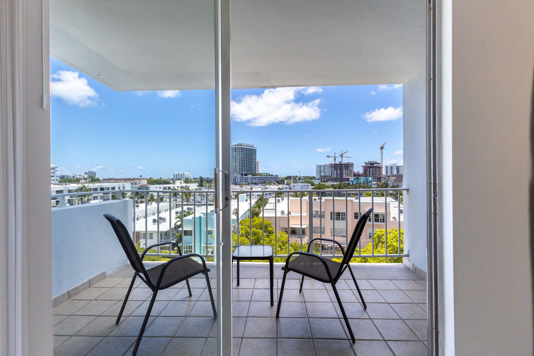 6900 Bay Drive Miami Beach FL 33141