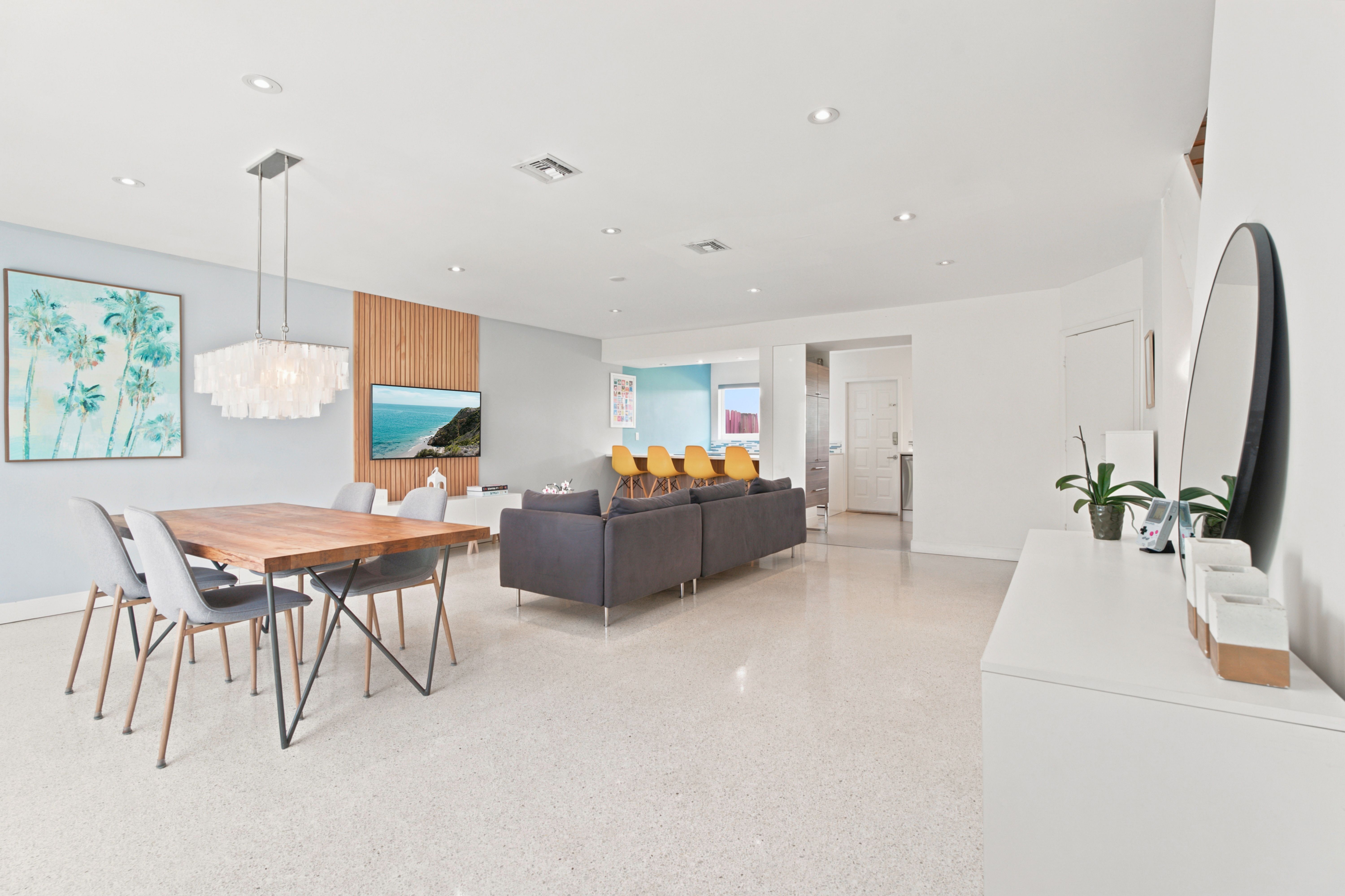 7334 Gary Avenue Miami Beach FL 33141
