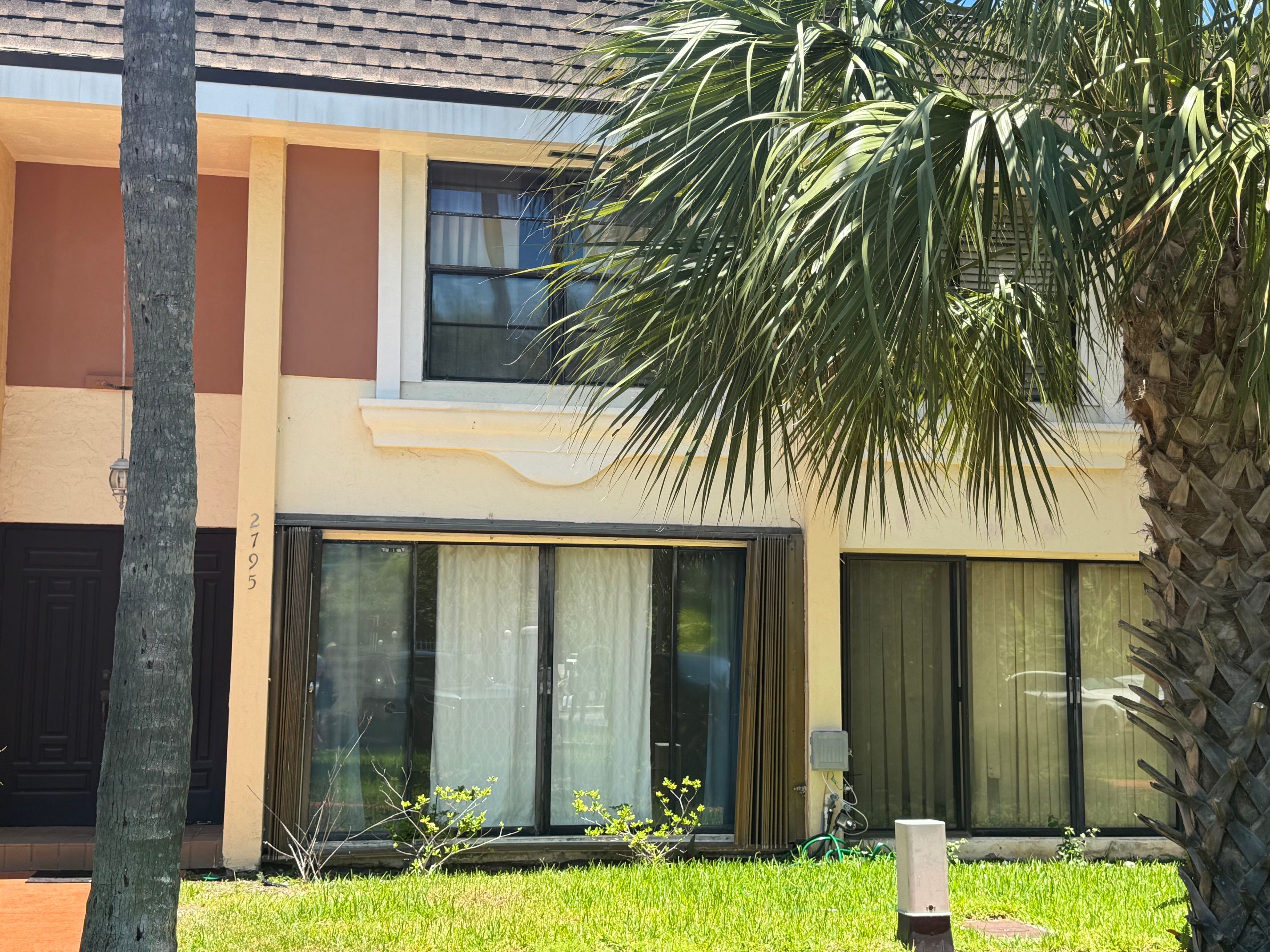 2795 NE 164th Street North Miami Beach FL 33160