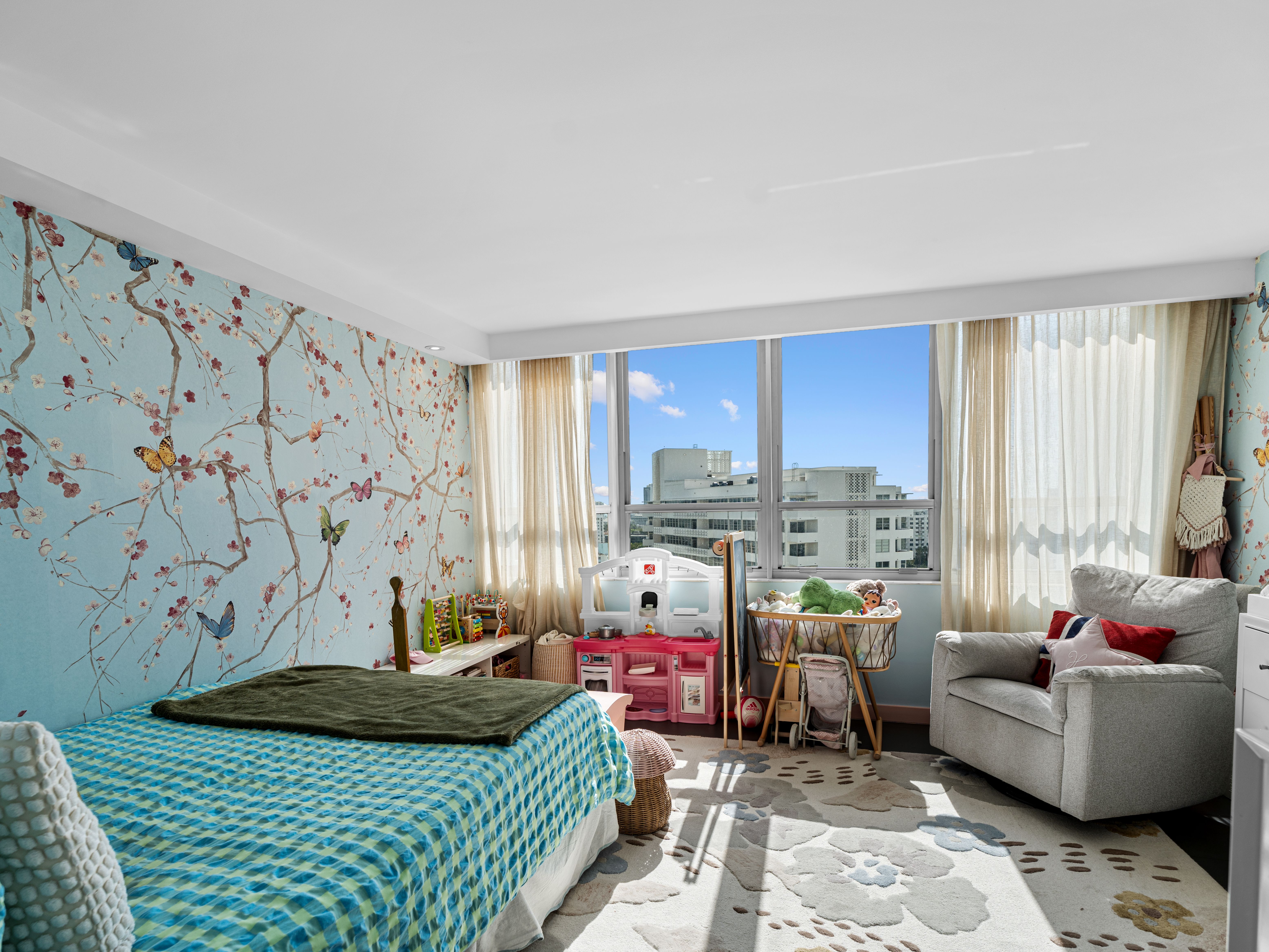 11 Island Avenue Miami Beach FL 33139