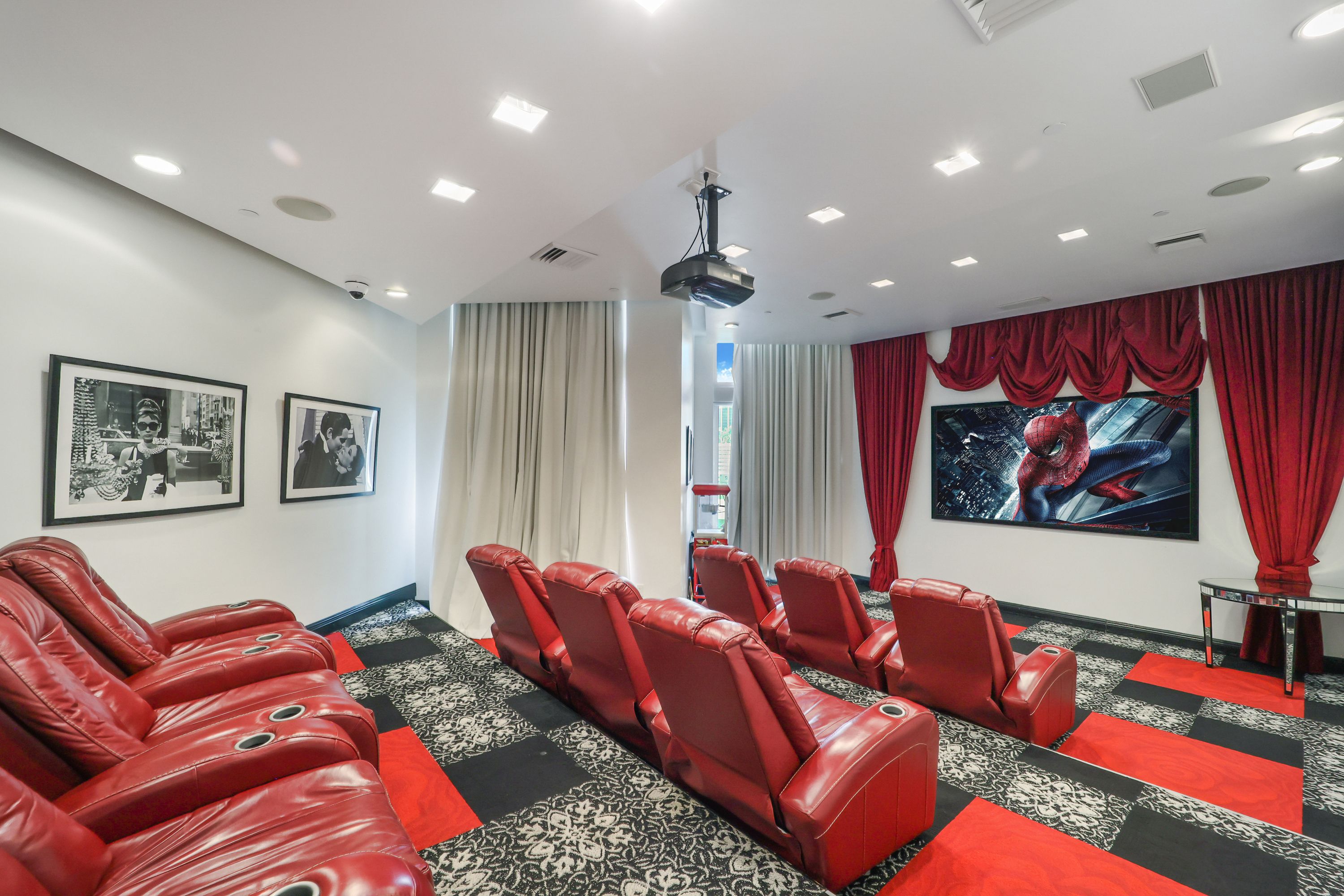 350 S Miami Avenue Miami FL 33130