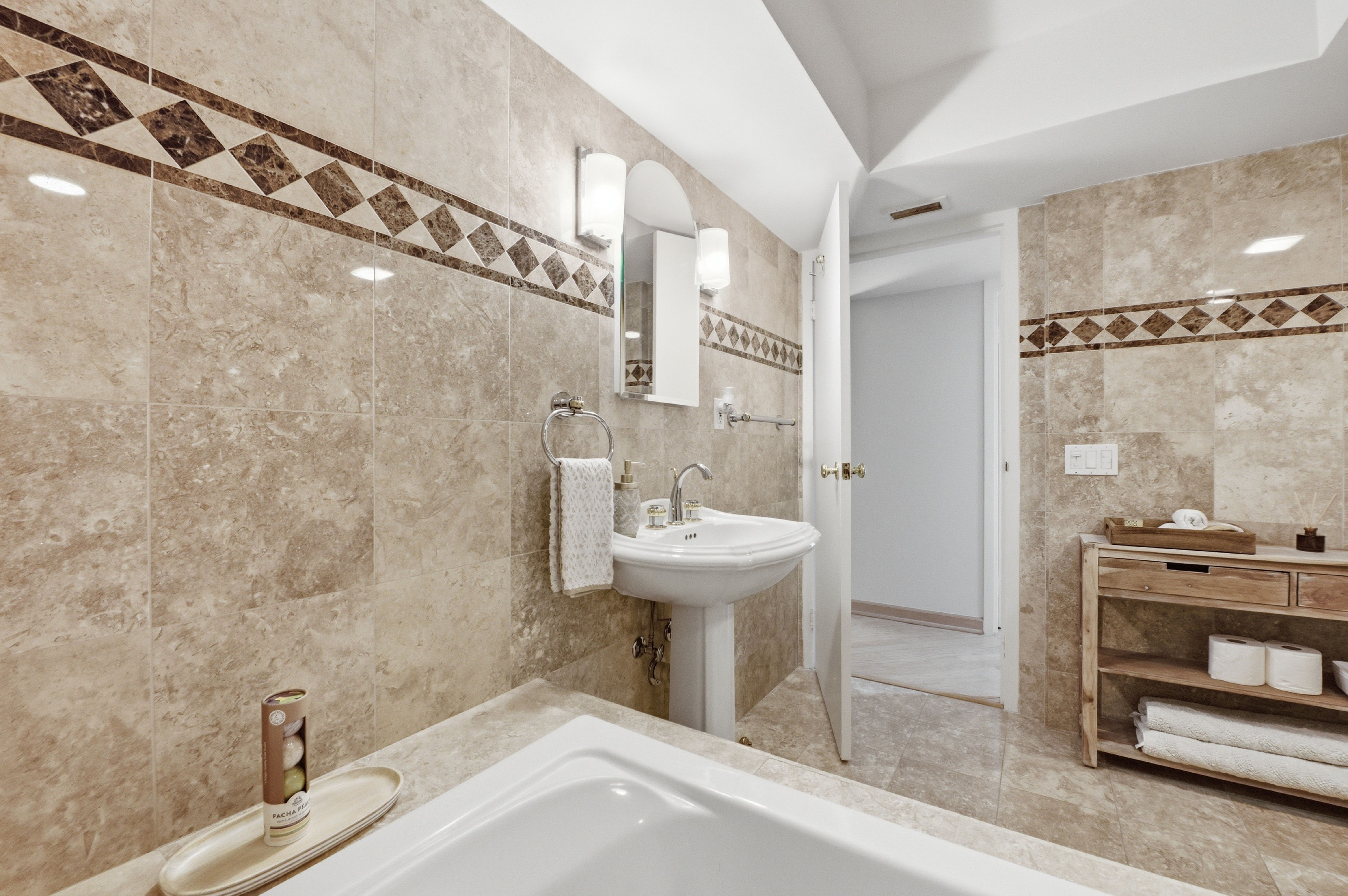 3200 S Ocean Boulevard Palm Beach FL 33480