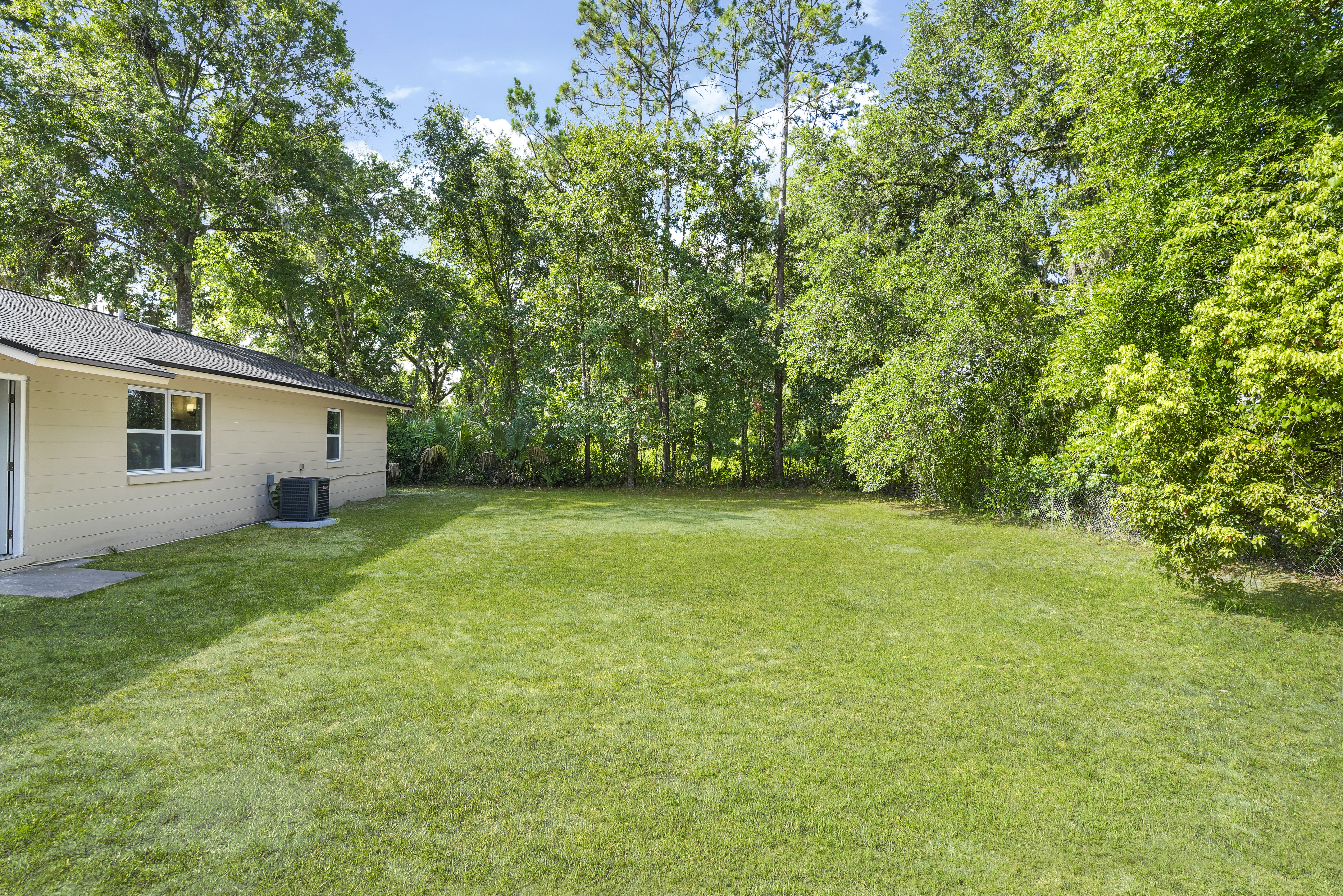 111 Elm Avenue Palatka FL 32177