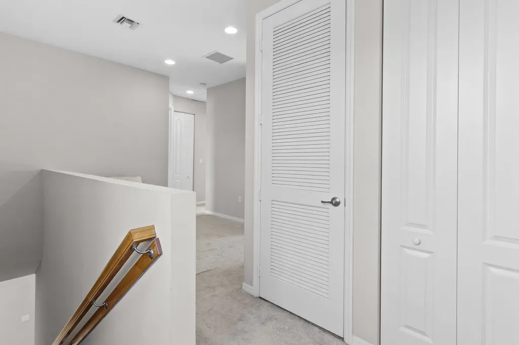 5319 Falcon Trail Davie FL 33314