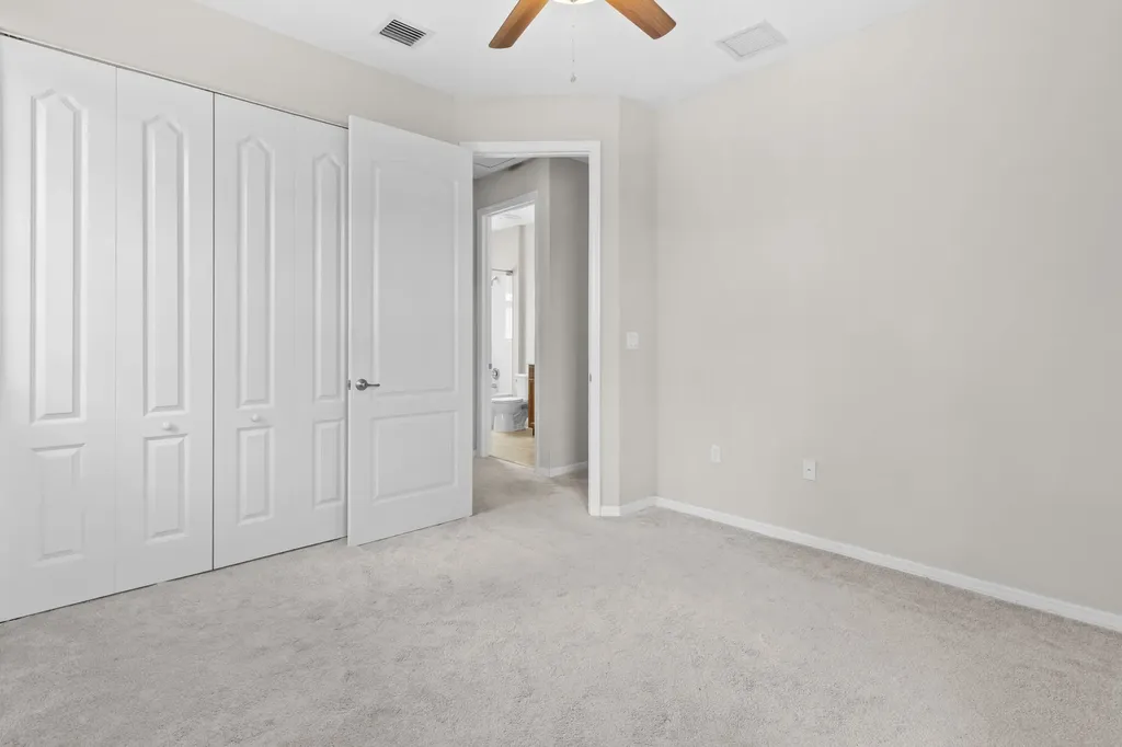 5319 Falcon Trail Davie FL 33314