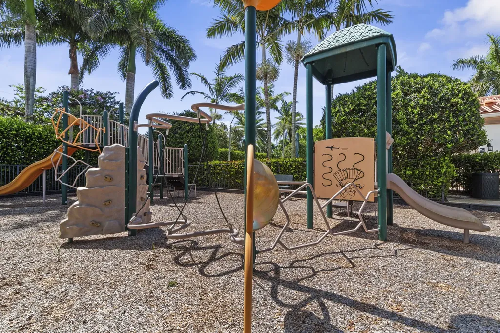 5319 Falcon Trail Davie FL 33314