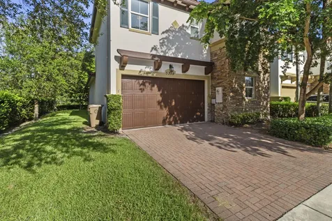 5319 Falcon Trail Davie FL 33314