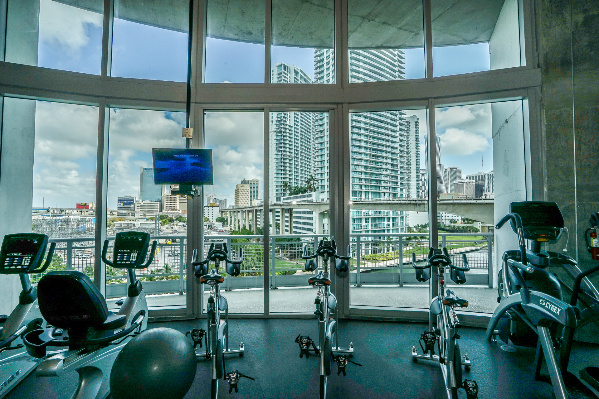 690 SW 1st Court Miami FL 33130