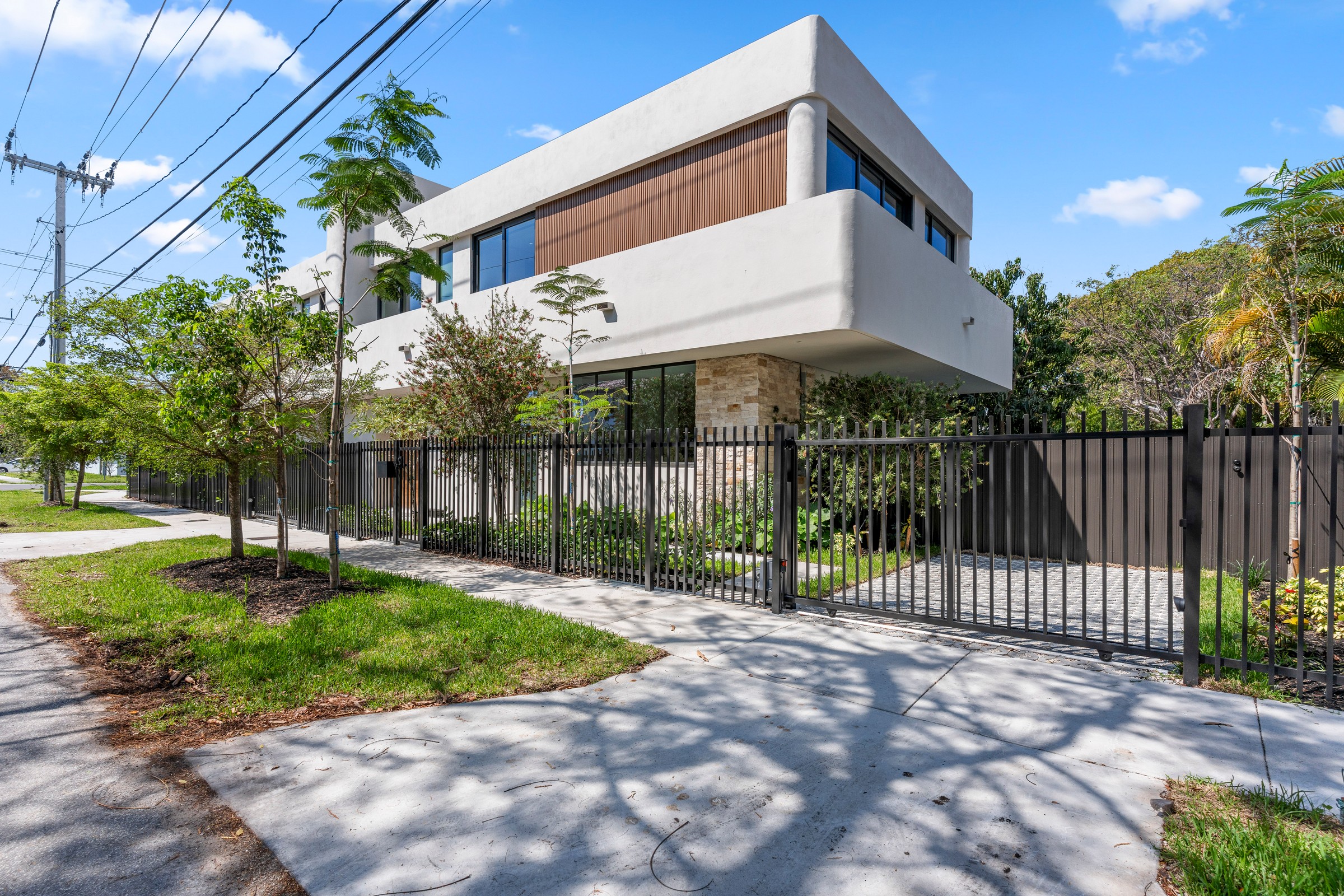 2330 SW 36th Avenue Miami FL 33145