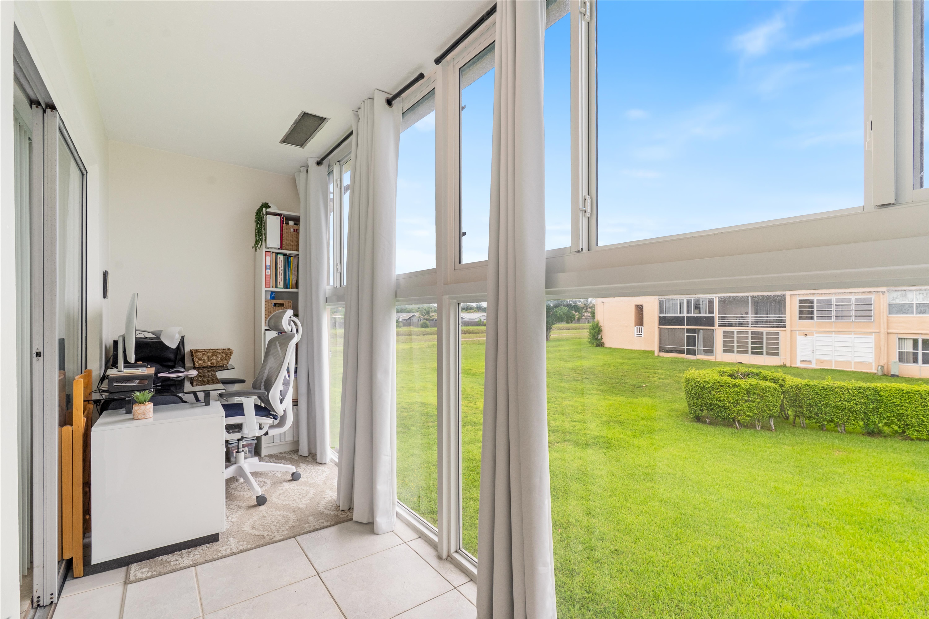 9101 Sunrise Lakes Boulevard Sunrise FL 33322