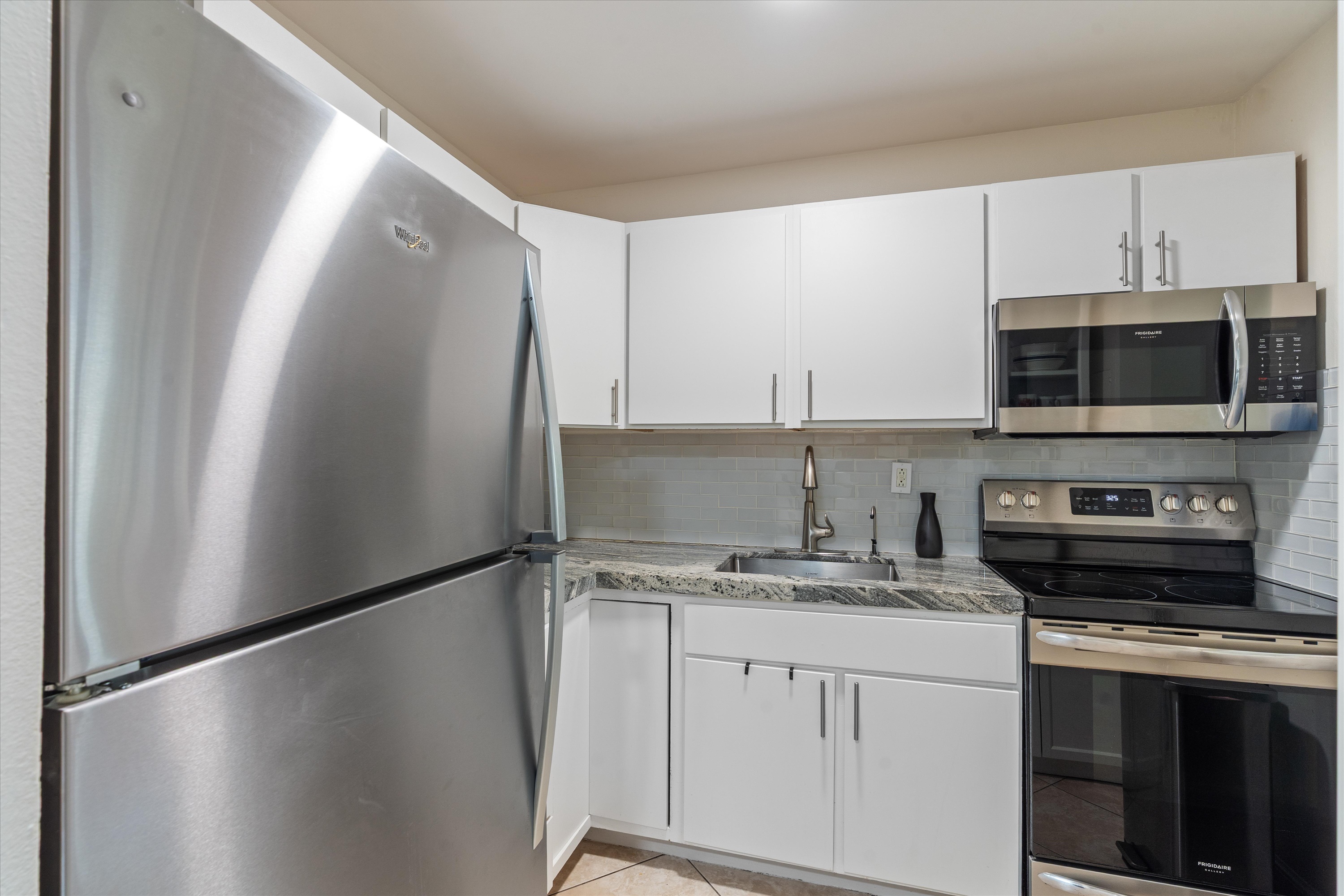 9101 Sunrise Lakes Boulevard Sunrise FL 33322