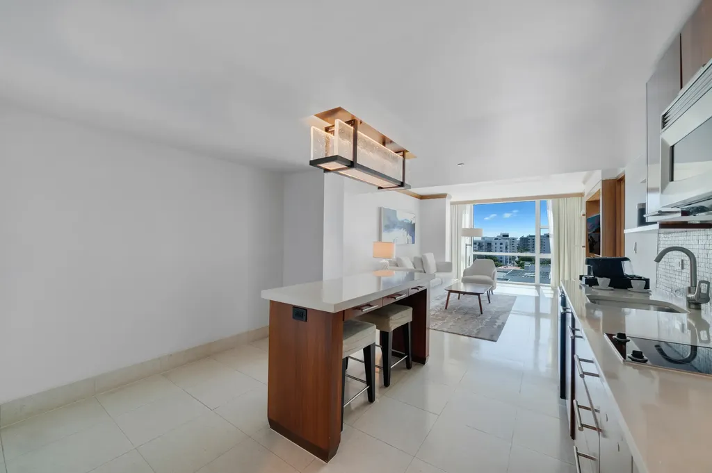 6801 Collins Avenue Miami Beach FL 33141