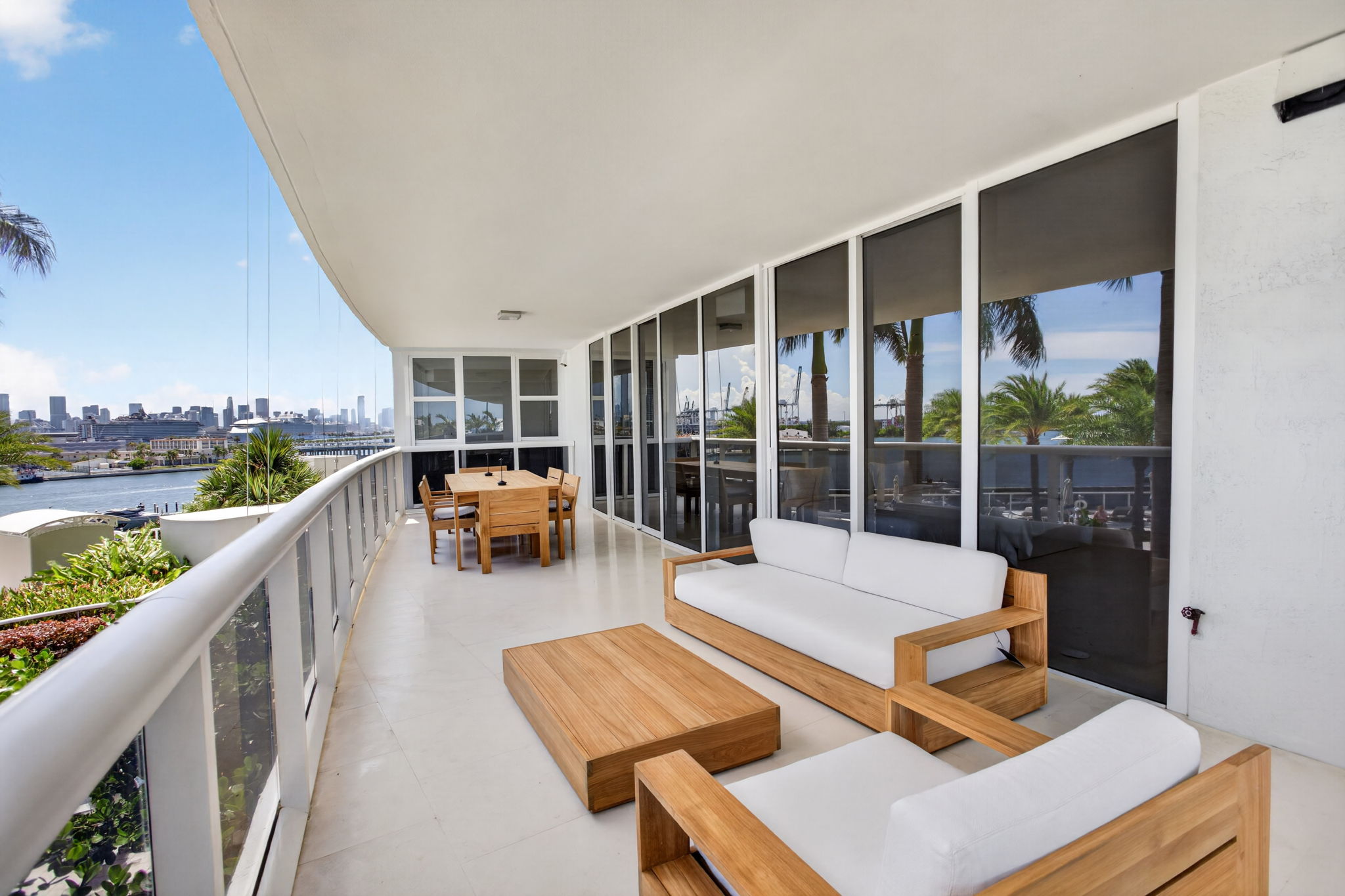 400 Alton Road Miami Beach FL 33139