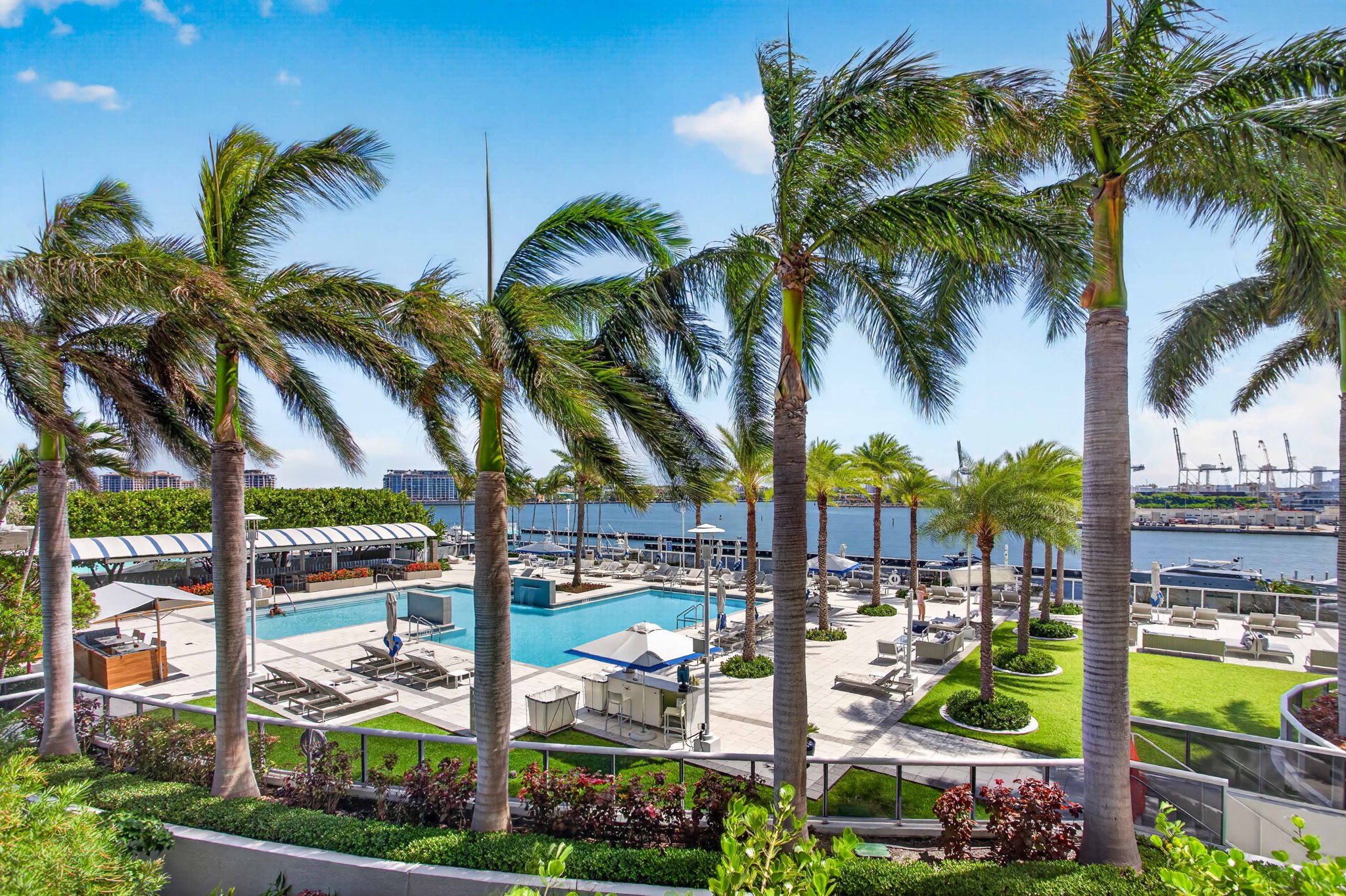 400 Alton Road Miami Beach FL 33139
