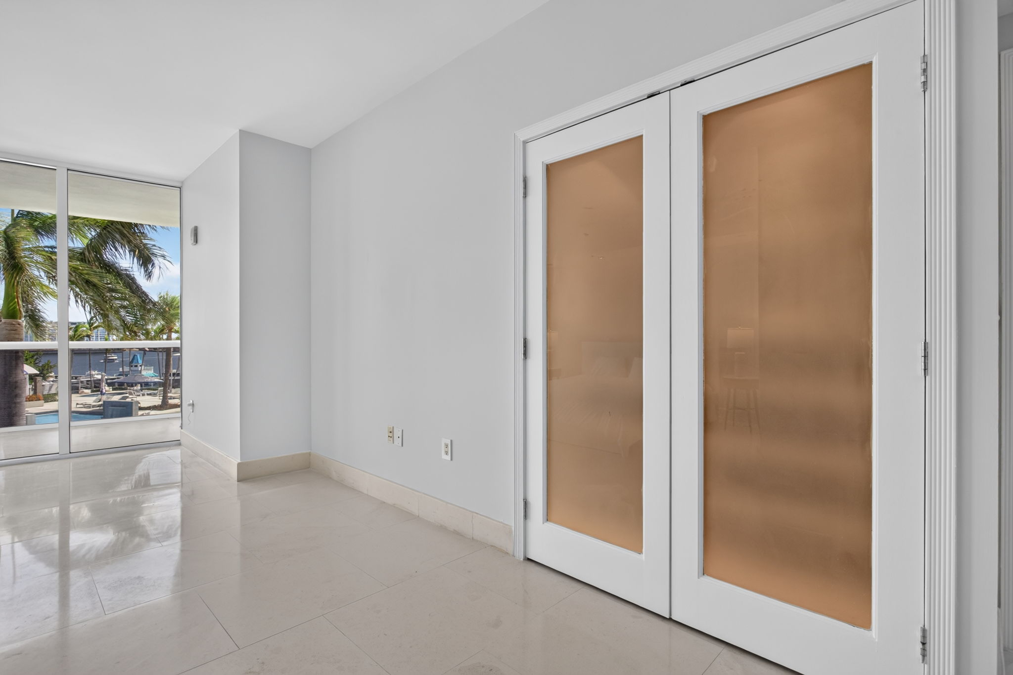 400 Alton Road Miami Beach FL 33139