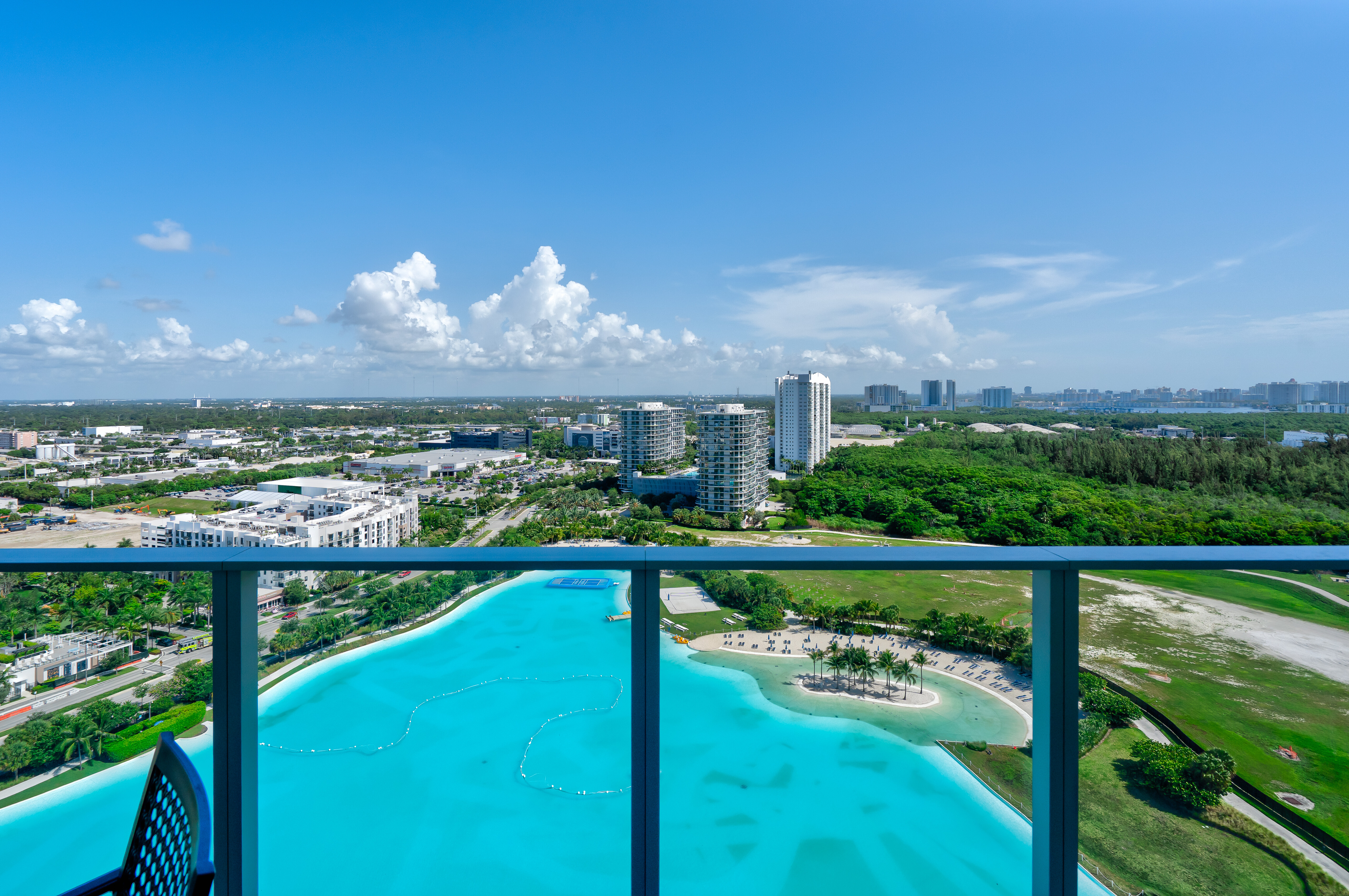 2411 Laguna Circle Miami FL 33181