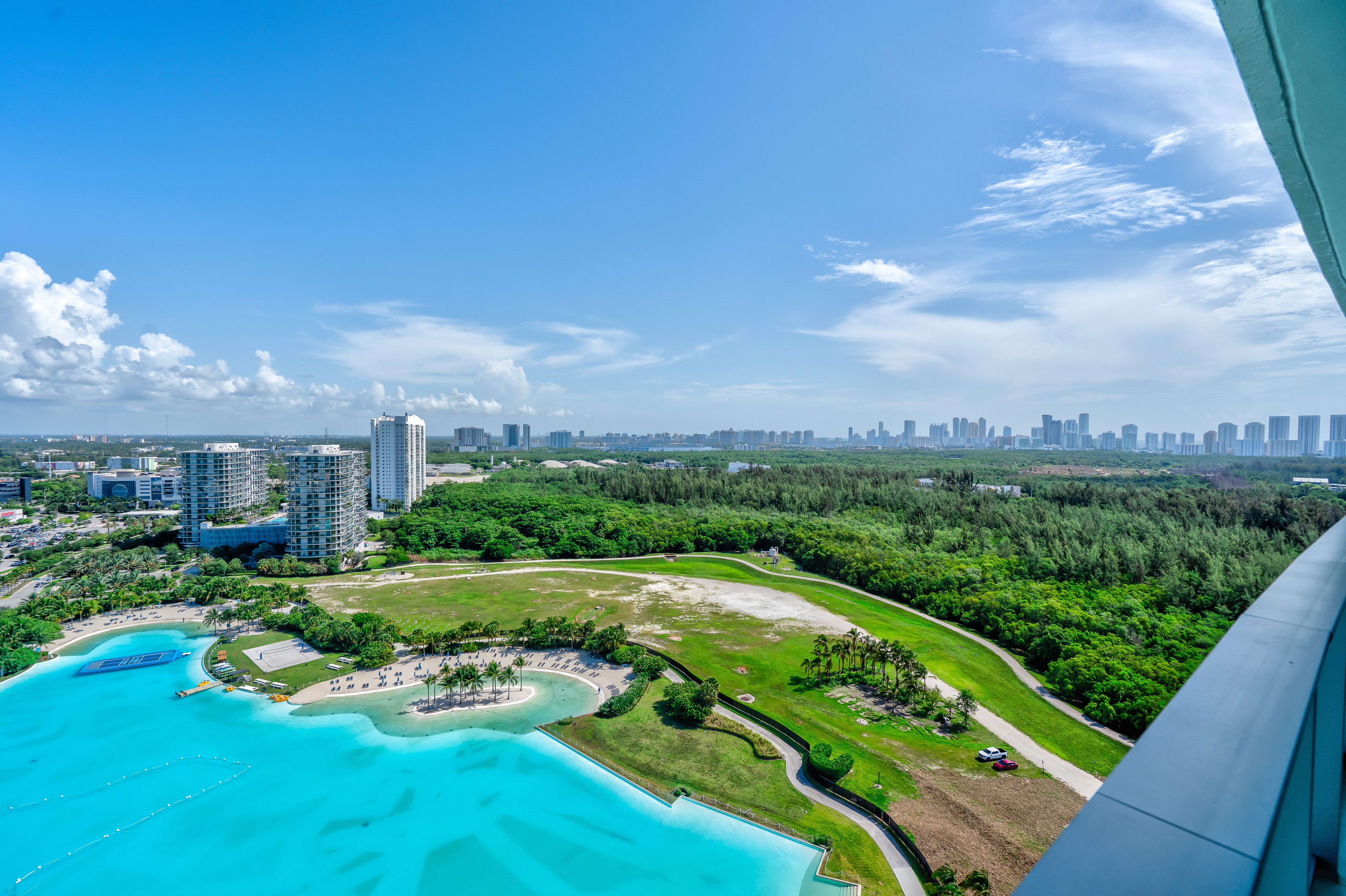 2411 Laguna Circle Miami FL 33181