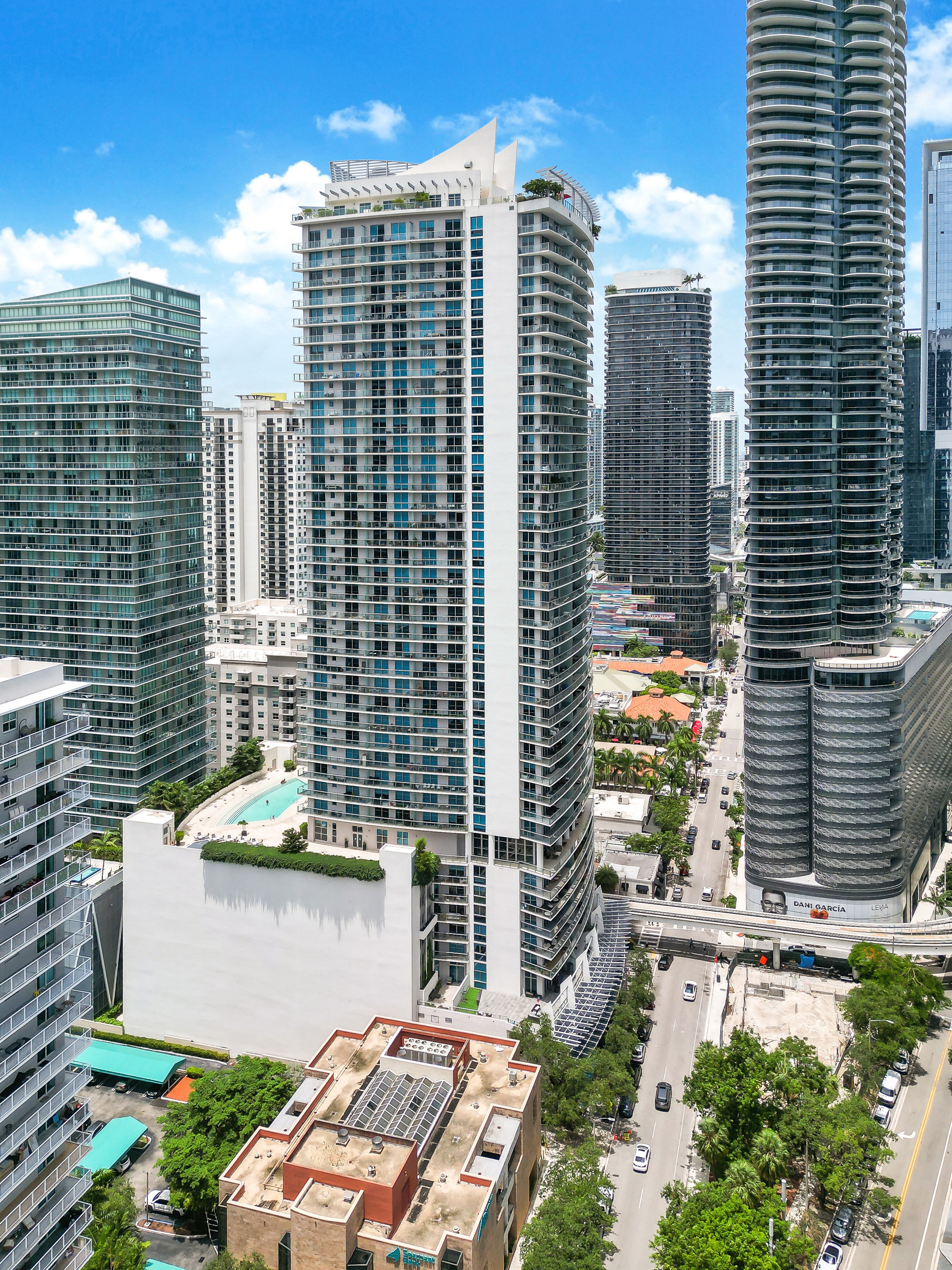 1100 S Miami Avenue Miami FL 33130