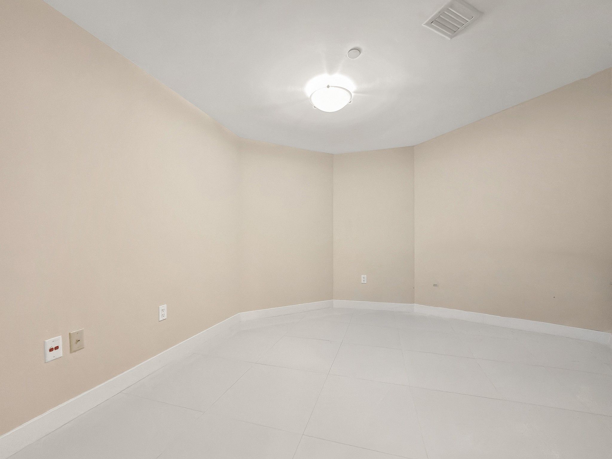 2831 N Ocean Boulevard Fort Lauderdale FL 33308