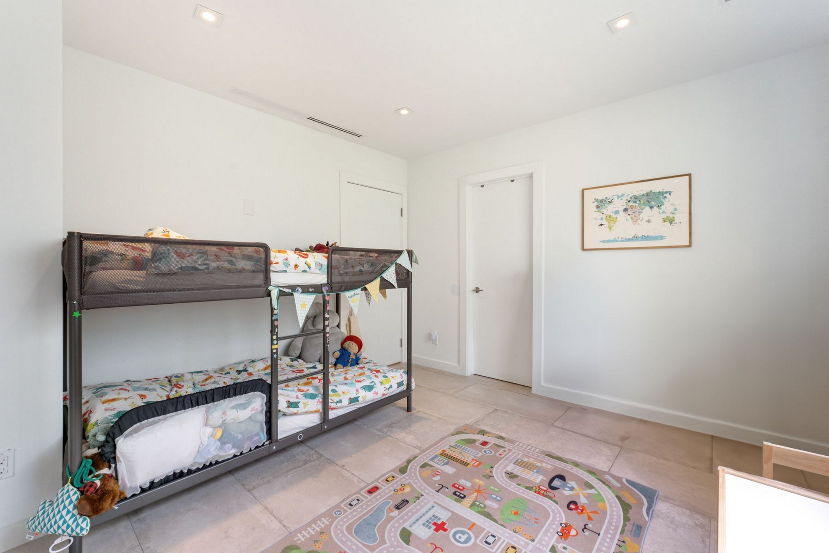 2908 Virginia Street Miami FL 33133