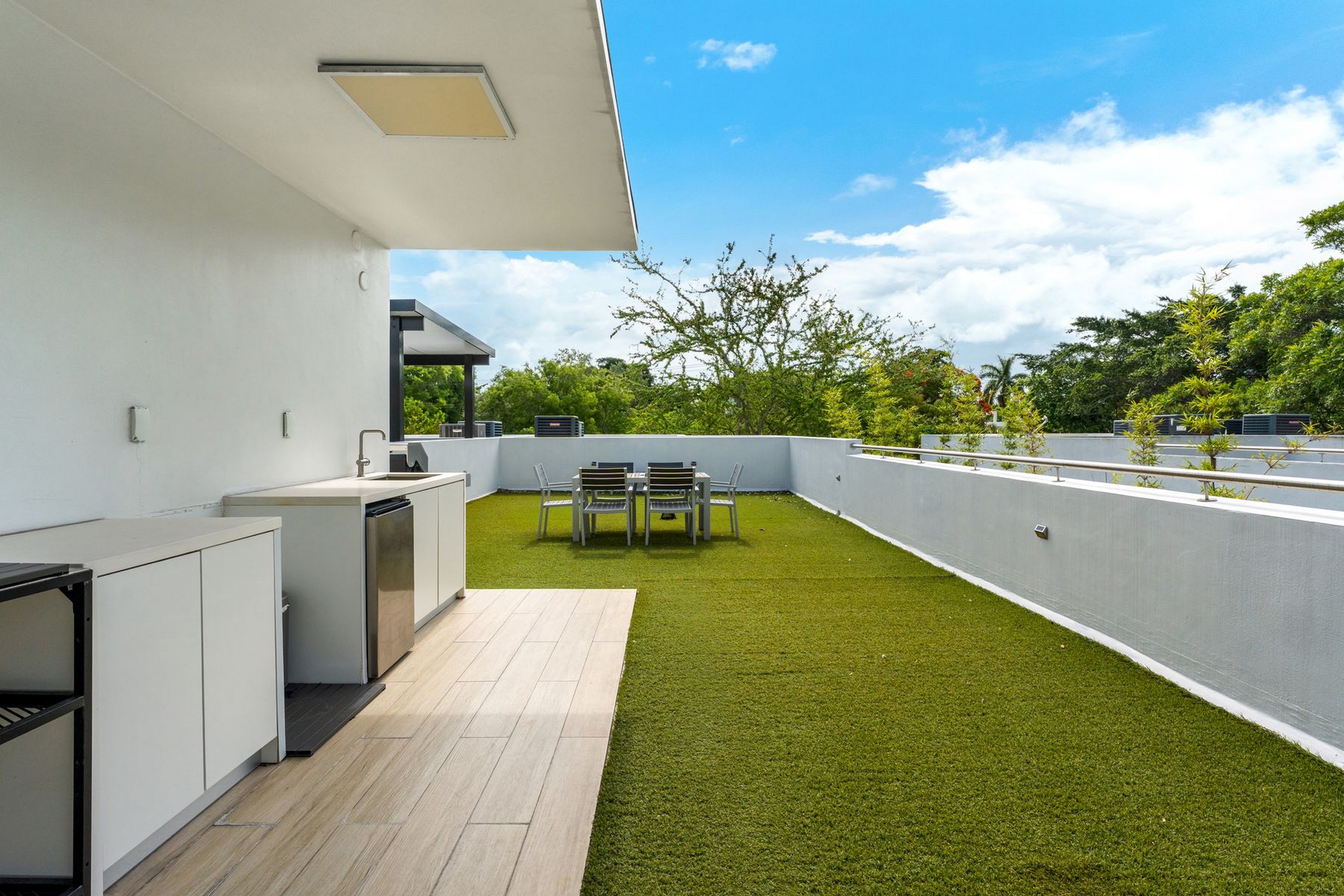 2908 Virginia Street Miami FL 33133