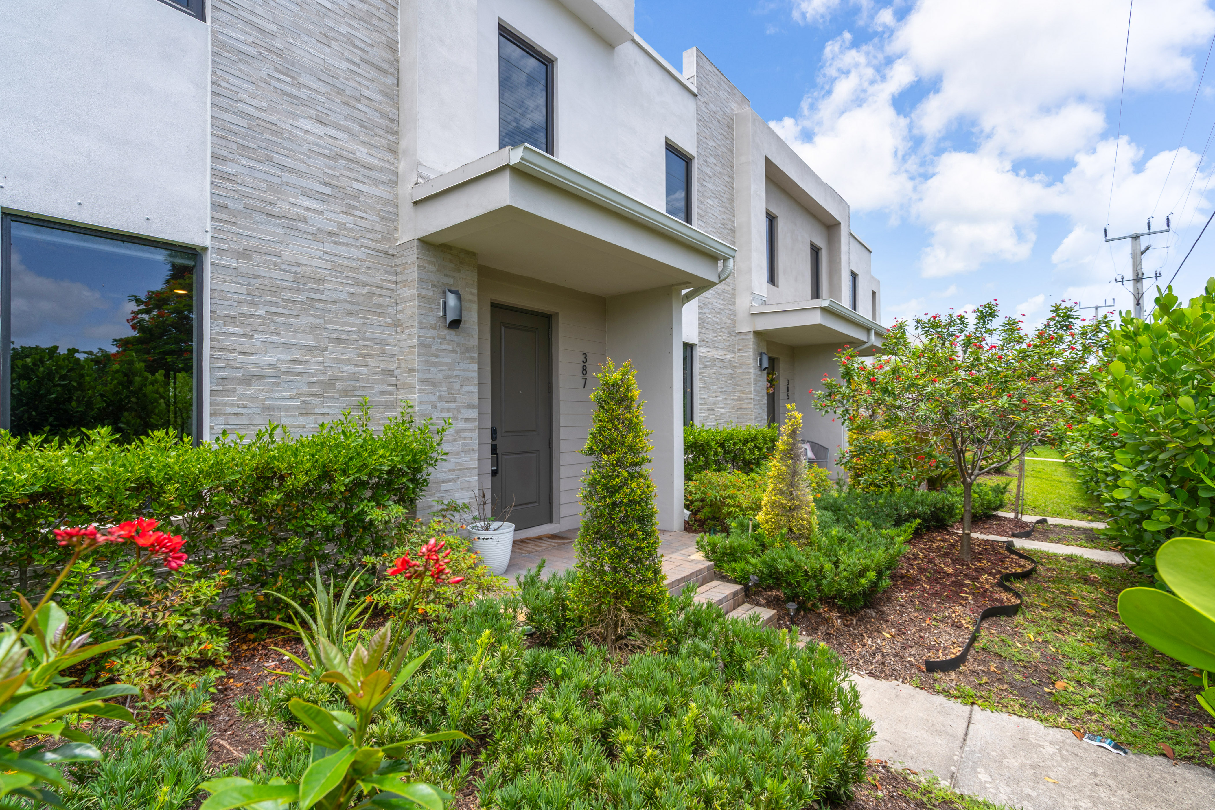 387 NW 17th Street Fort Lauderdale FL 33311