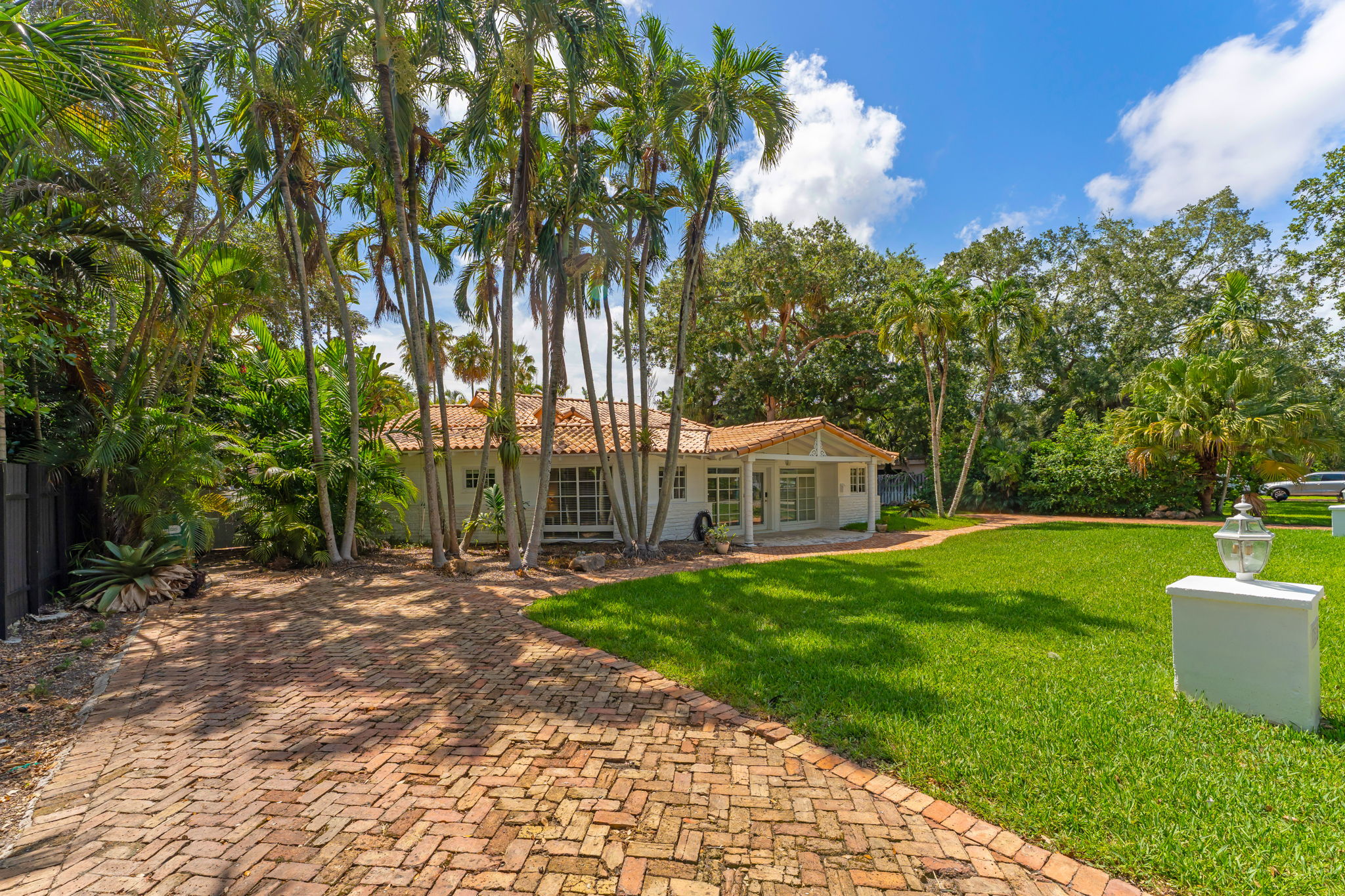 7924 SW 50th Court Miami FL 33143