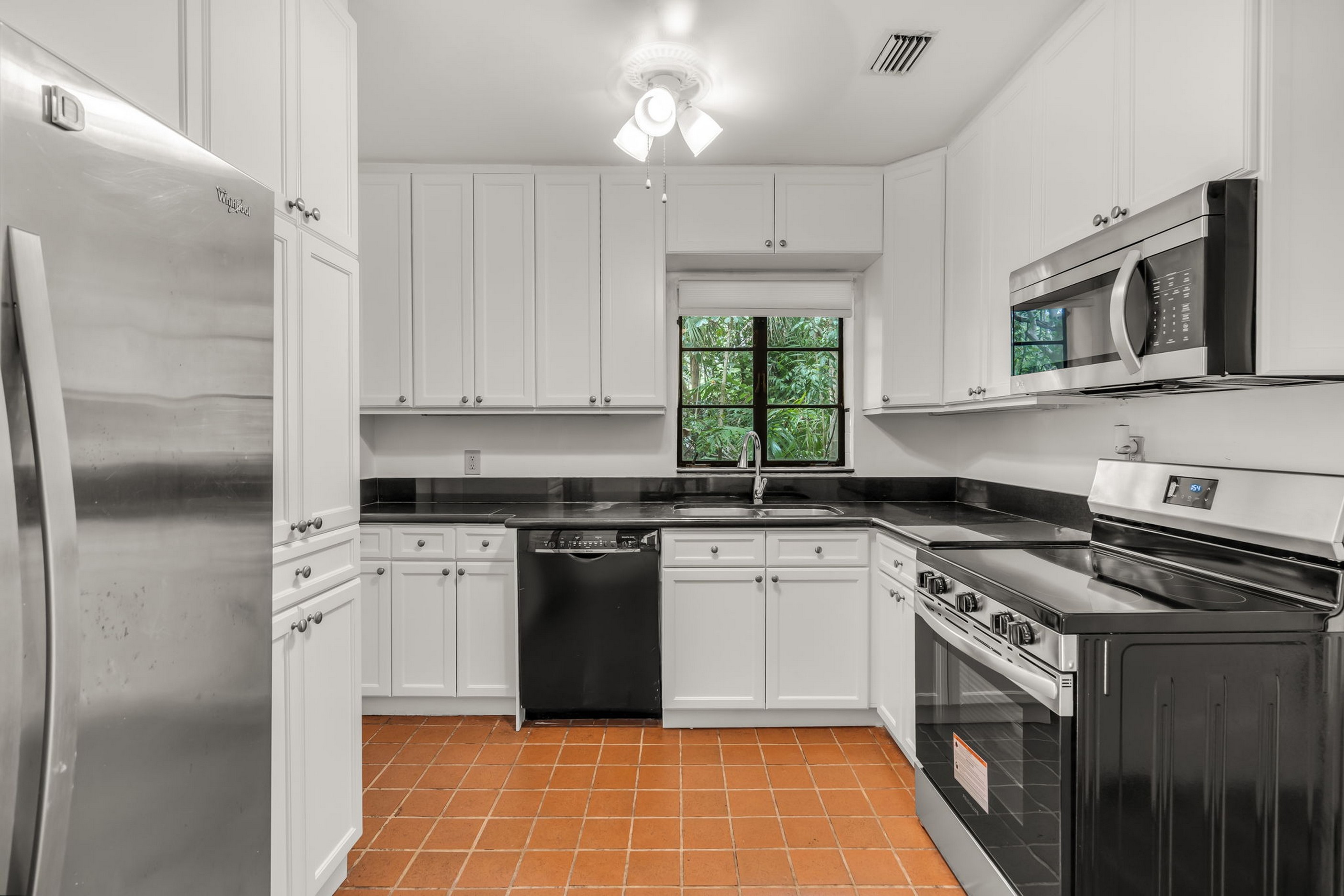 5390 Sunset Drive Miami FL 33143