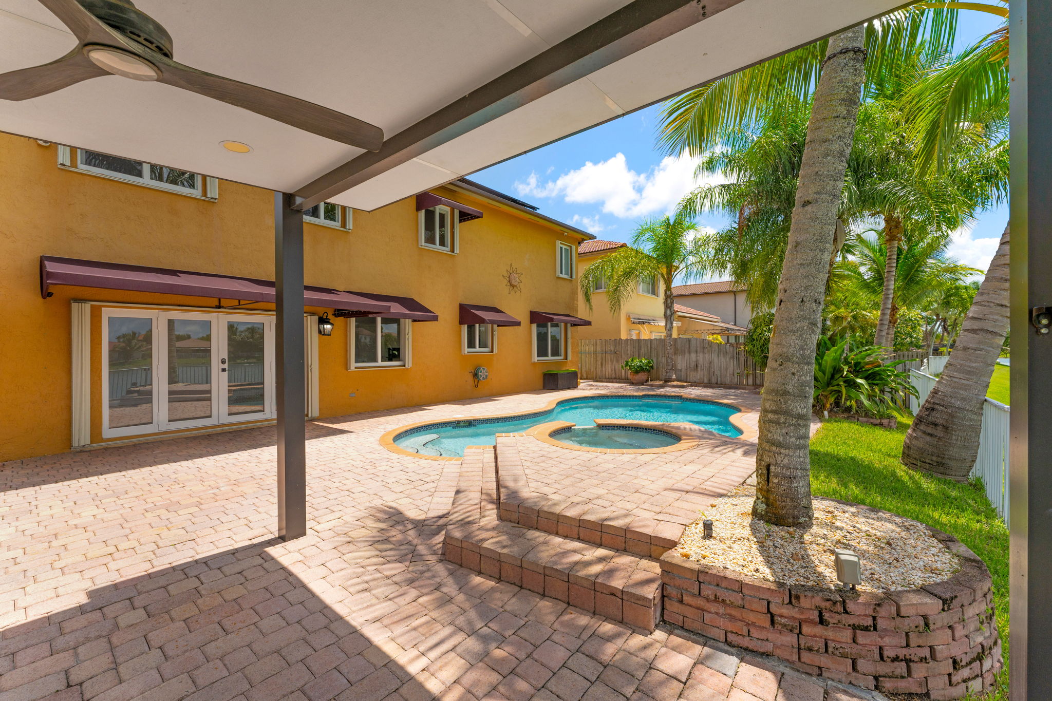 3906 NE 20th Street Homestead FL 33033