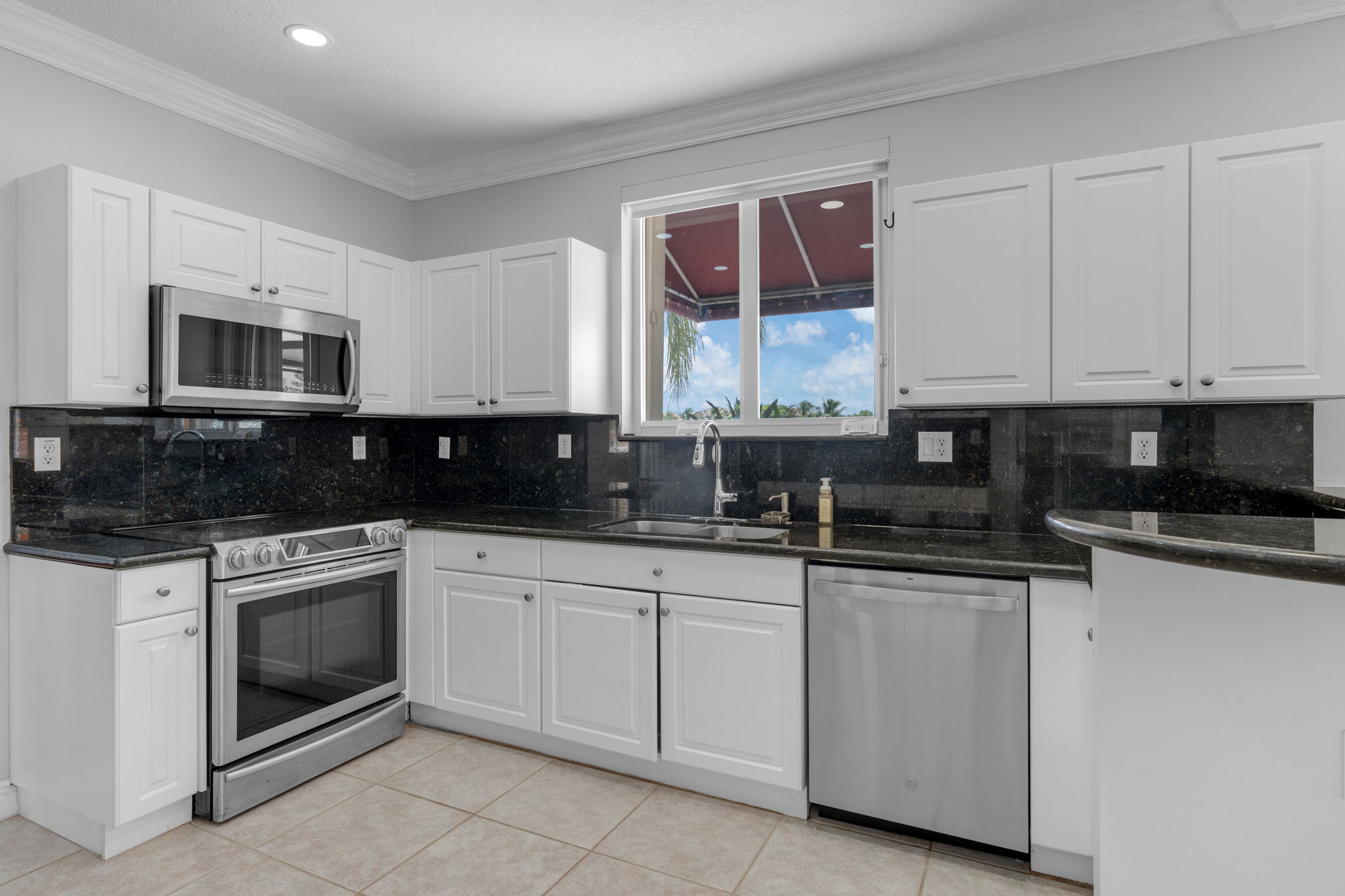 3906 NE 20th Street Homestead FL 33033