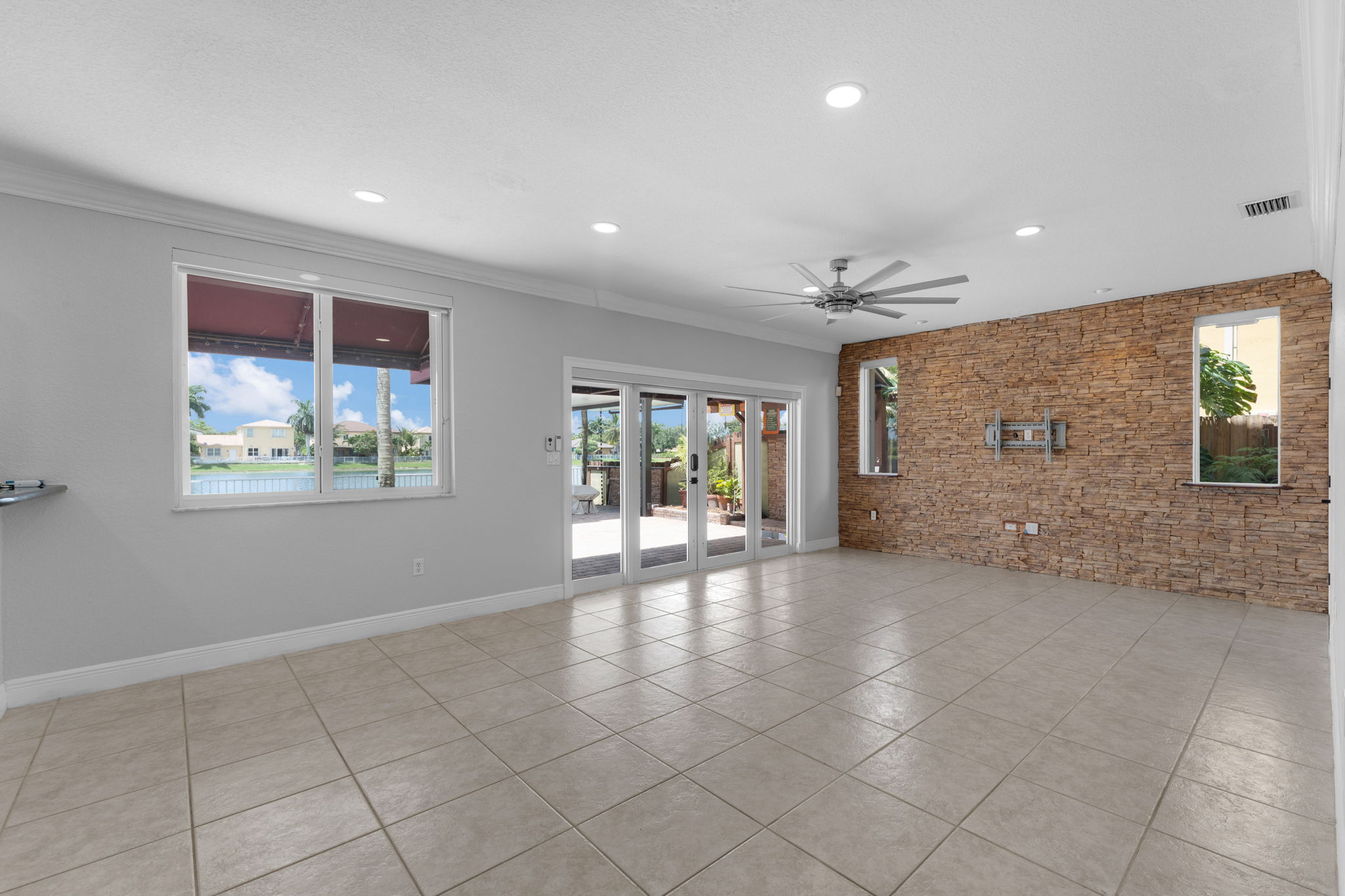 3906 NE 20th Street Homestead FL 33033