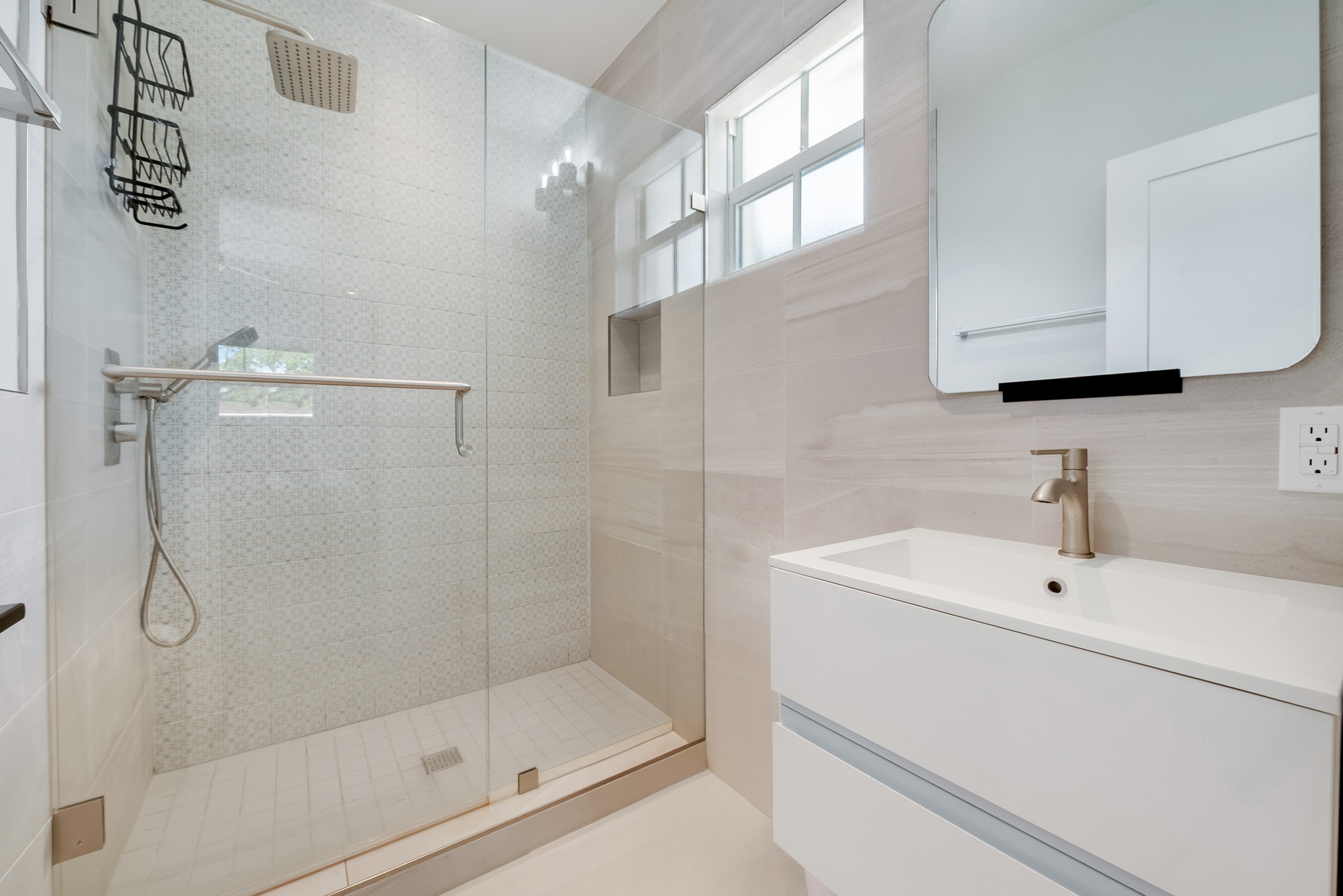 6356 SW 14th Street West Miami FL 33144