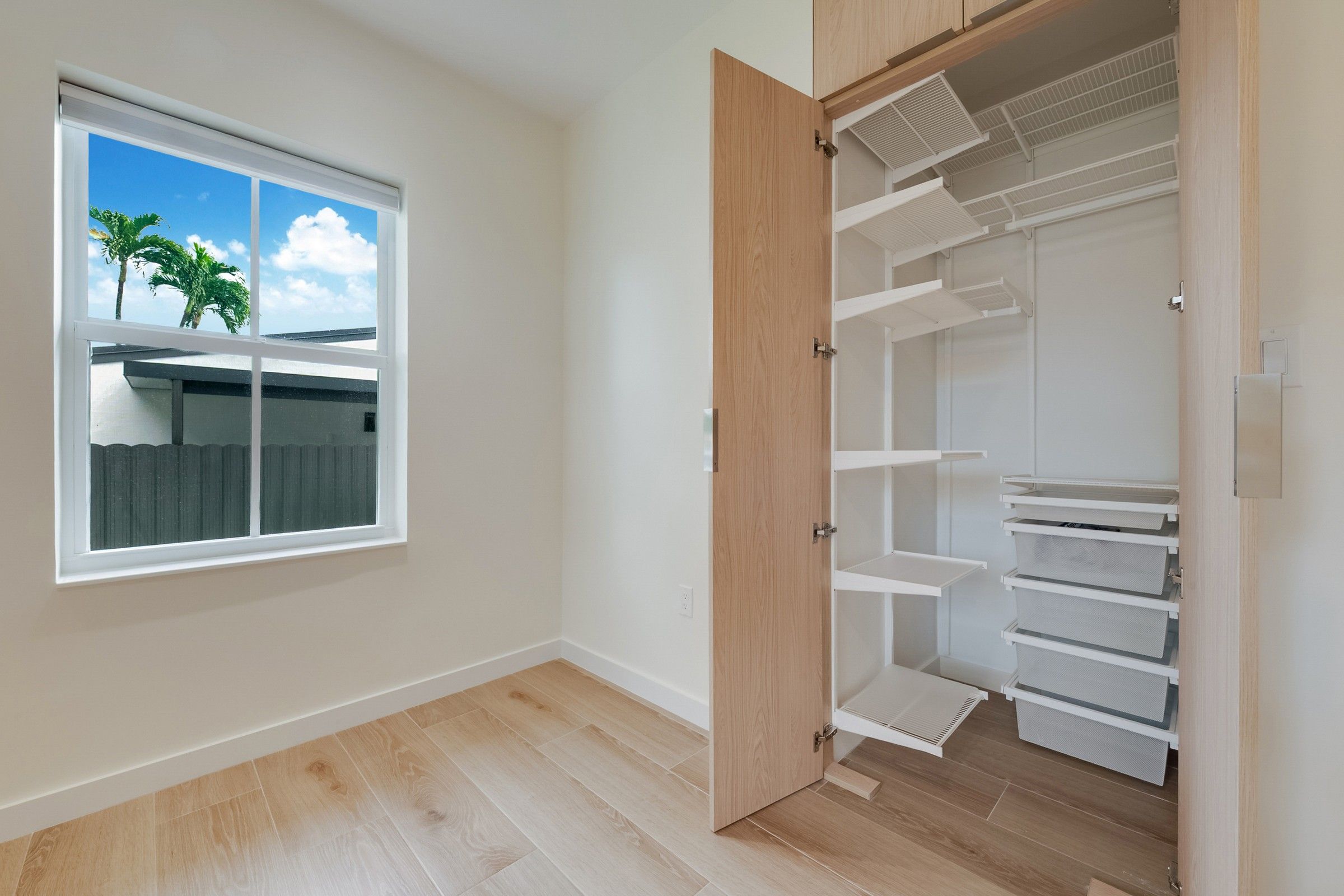 6356 SW 14th Street West Miami FL 33144