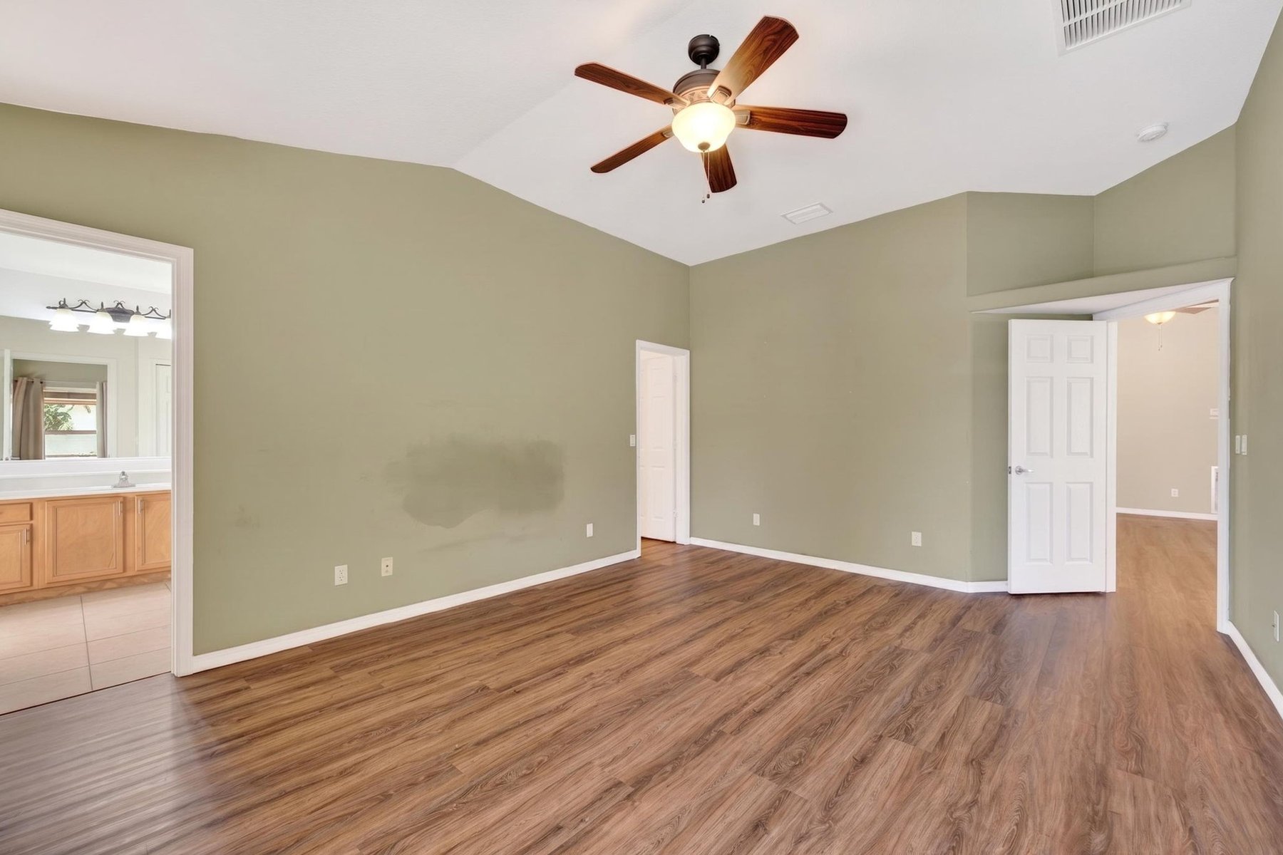 969 Tavernier Circle NE Palm Bay FL 32905