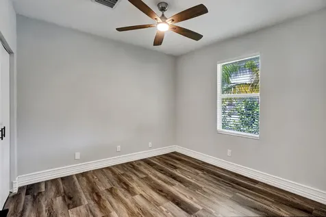 724 SW 9th Street Delray Beach FL 33444