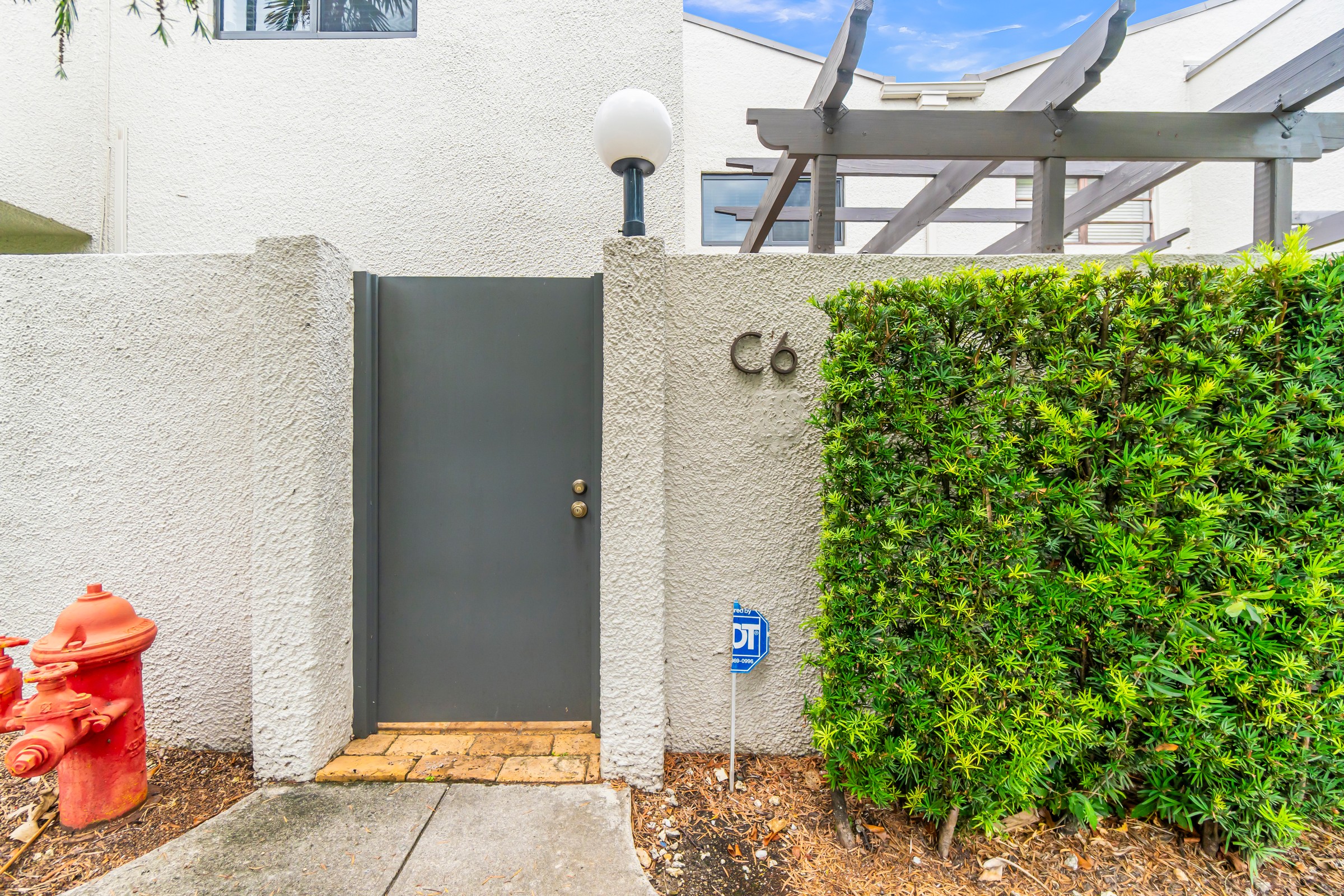 4714 SW 67th Avenue Miami FL 33155