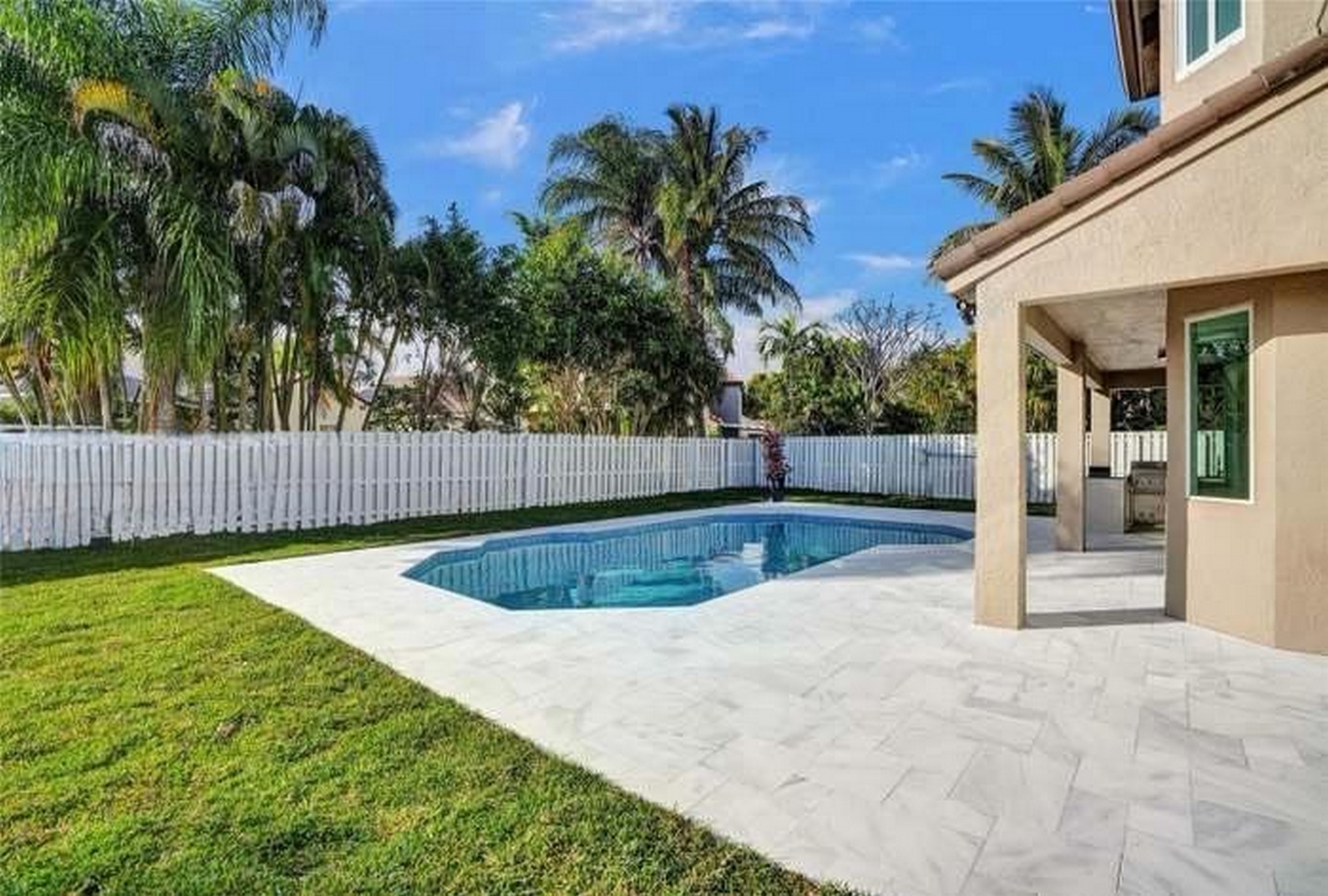 852 Heritage Drive Weston FL 33326