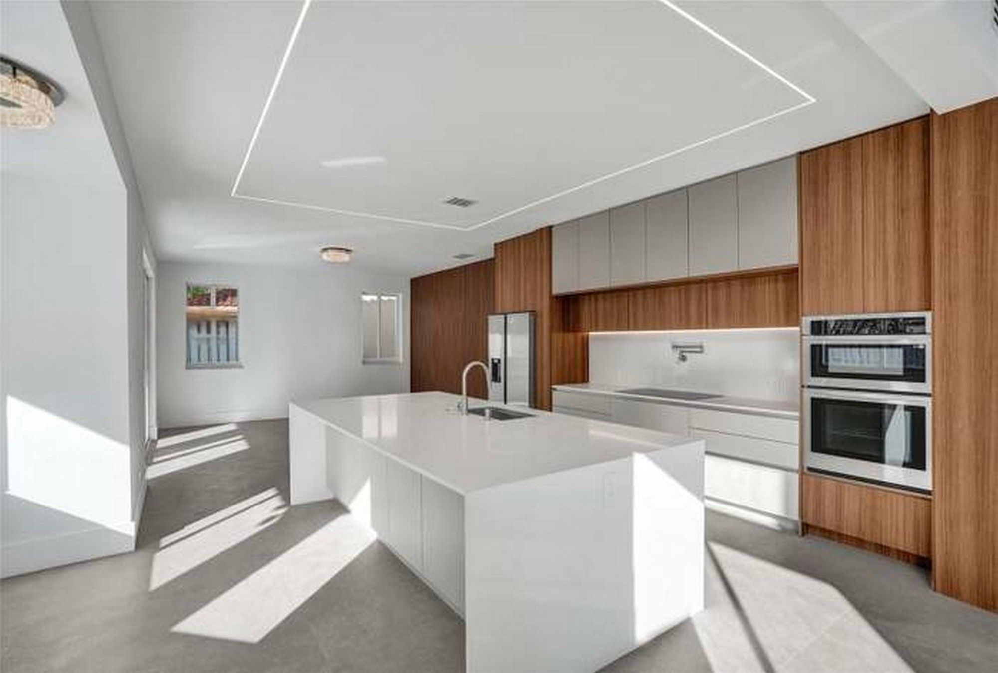 852 Heritage Drive Weston FL 33326